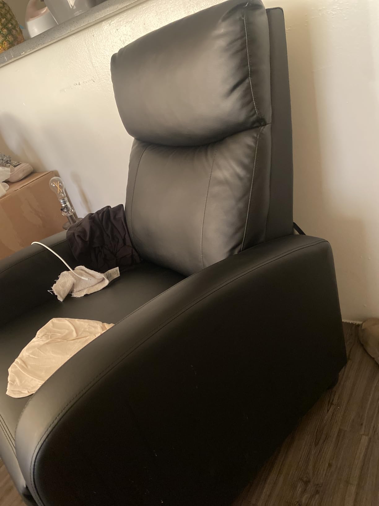 Sweetcrispy Power Lift Recliner Chair with Vibration Massage and Heat for Adults, Ergonomic Overstuffed Breathable Fabric Reclining Chair with Side Pockets, Remote Control, Living Room, Bedroom, Brown customer photo 2