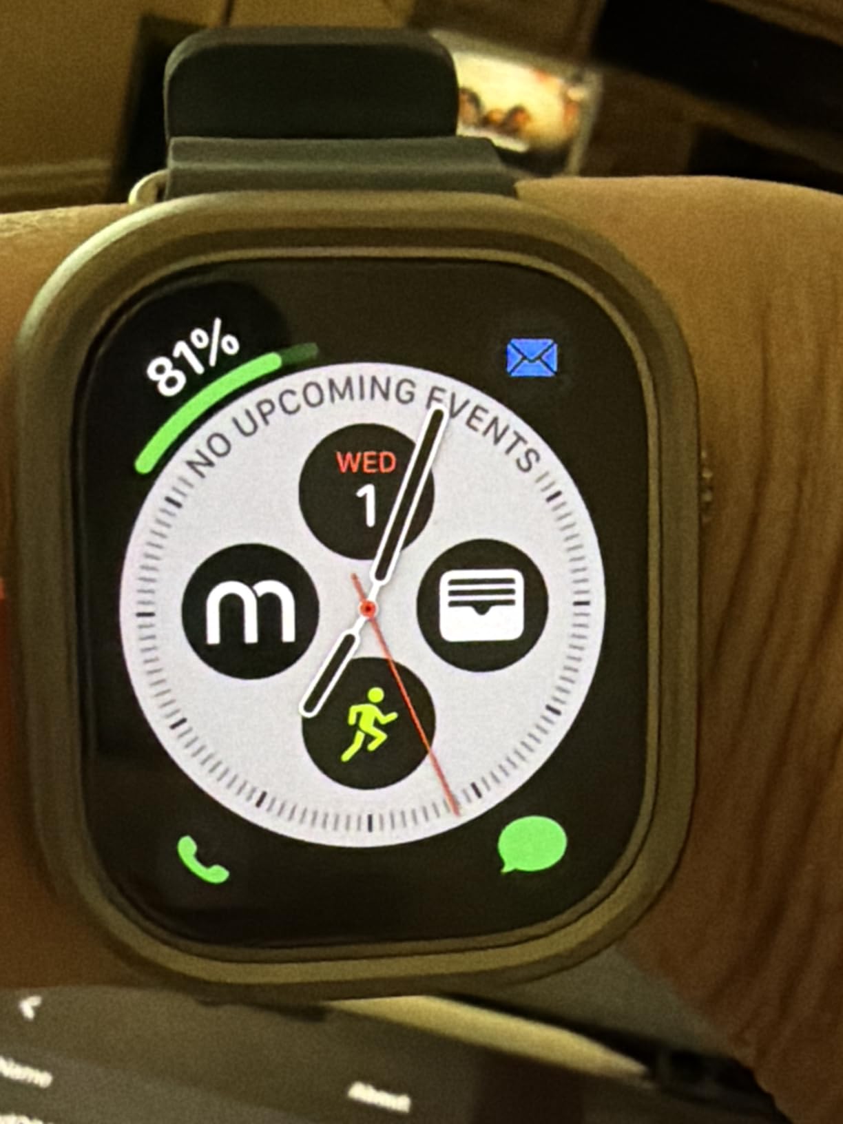 Watch Ultra 3 [GPS + Cellular 49mm] Running & Multisport Smartwatch w/Rugged Titanium Case w/Black/Charcoal Trail Loop - M/L. Satellite Communications, Advanced Health & Fitness Tracking customer photo 1