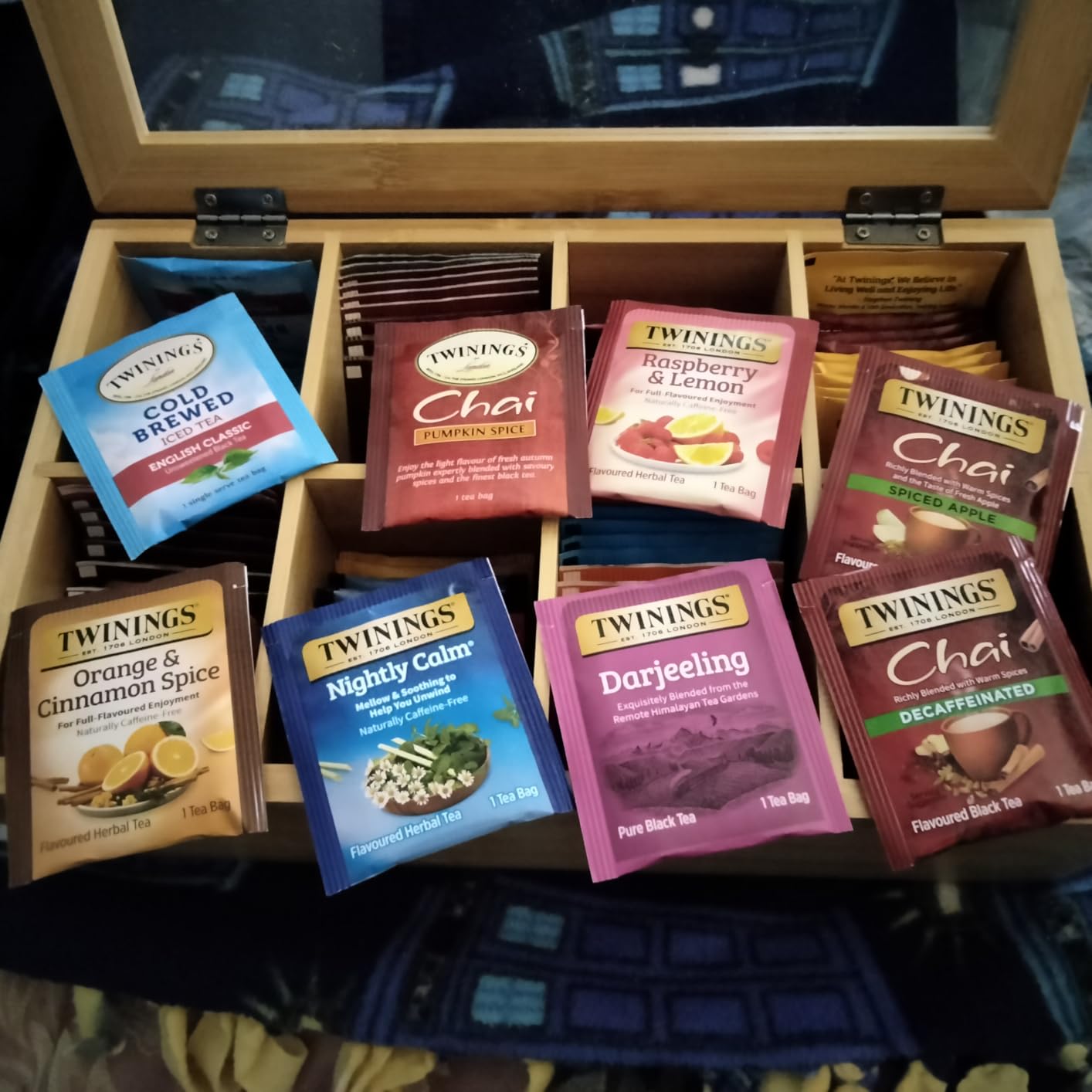 Twinings Tea Sampler Collection - 80 Tea Bags, 20 Flavours/Assorted Tea, Gift Set in Decorative Bamboo Box - Wooden Organizer Tea Chest Included - Ideal for Home, Office, Family & Friends customer photo 1