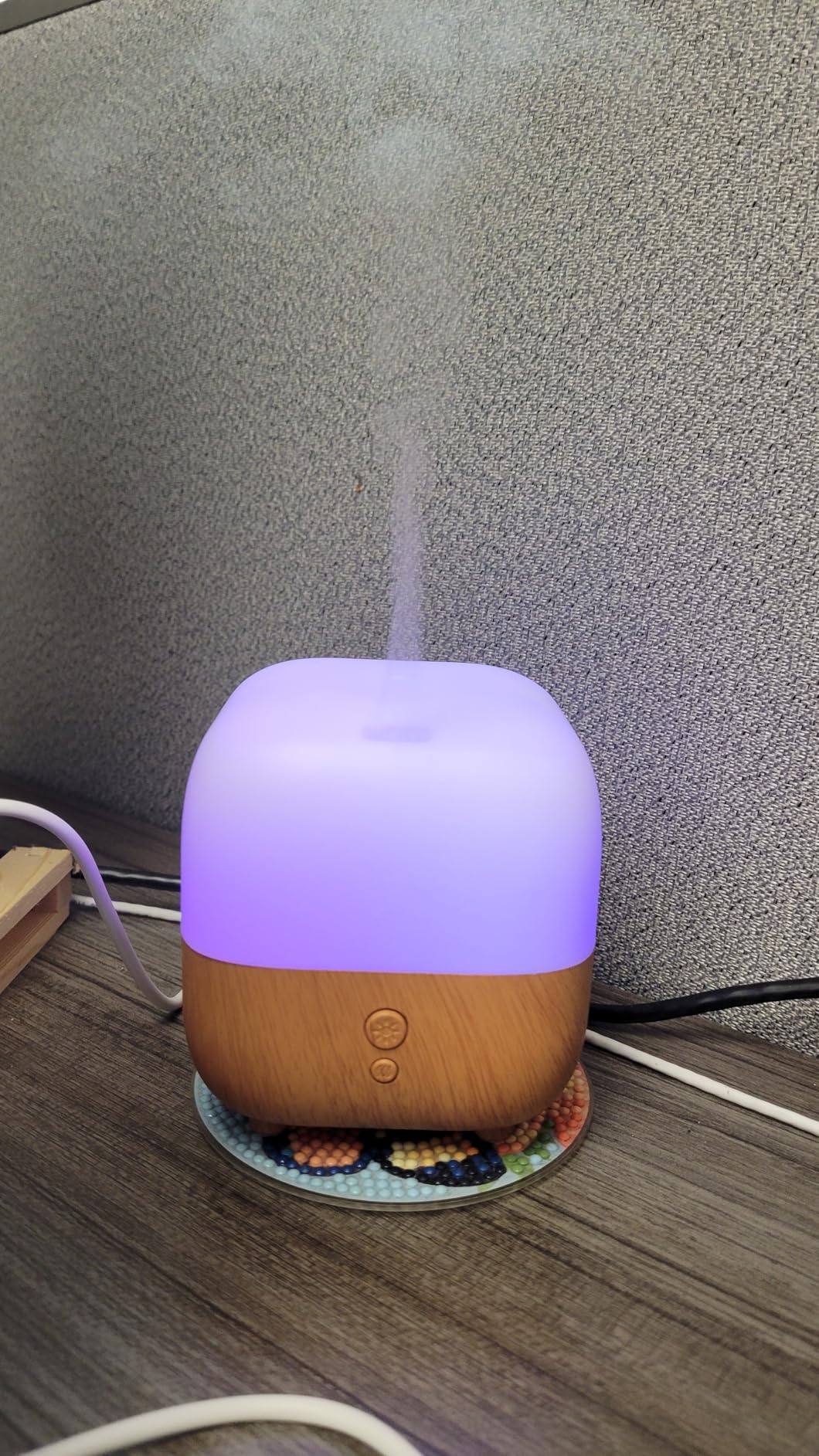 InnoGear 150ml Essential Oil Diffuser, 5-in-1 Diffusers for Home Scent 8 LED Color Aromatherapy Diffuser Air Desk Mini Humidifier Small Vaporizer Aroma Diffuser for Computer Laptop Office, Medium customer photo 1