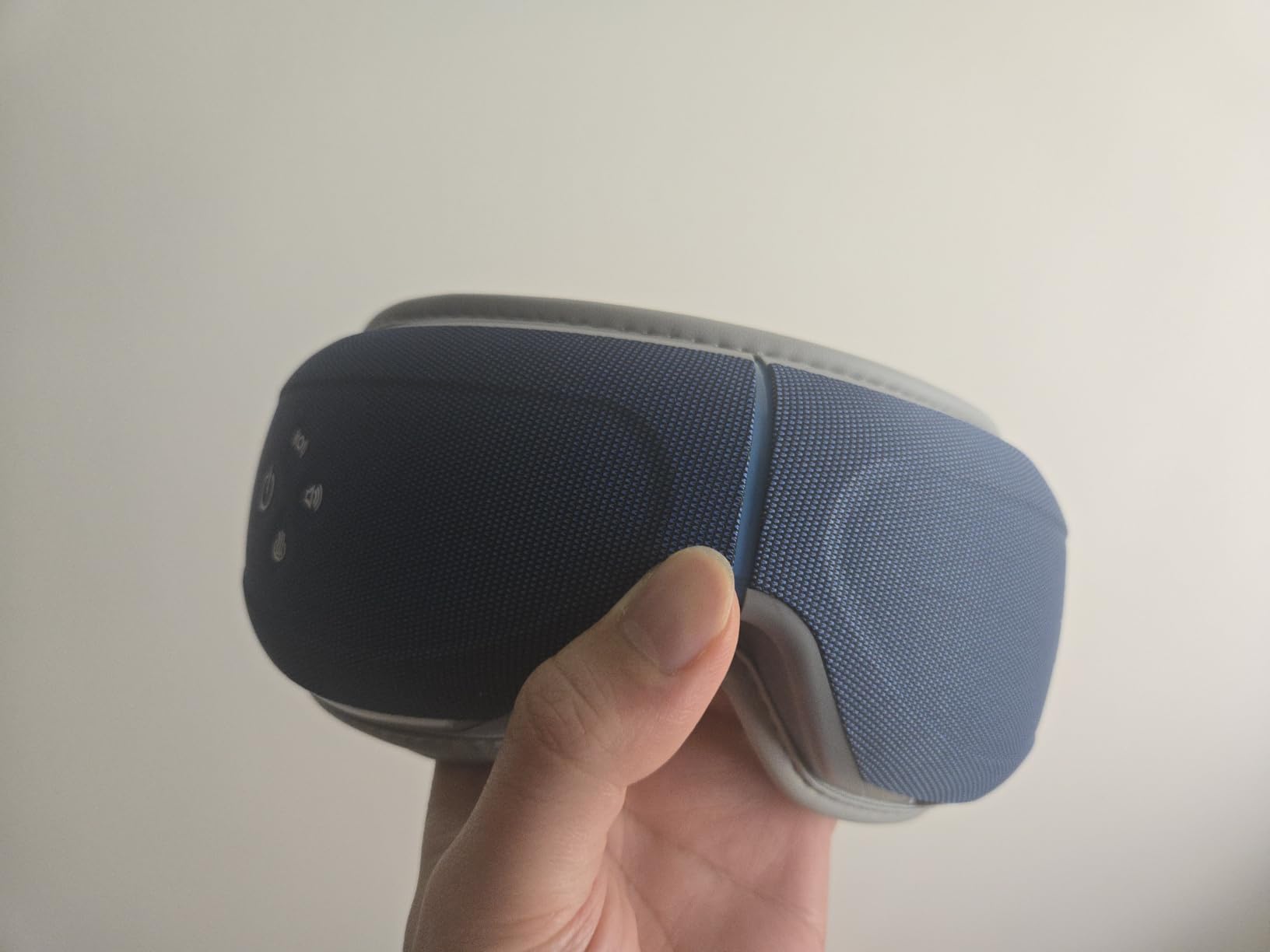 BOB AND BRAD Eye Massager with Heat and Cooling Voice Control, FSA Eligible HSA, EyeOasis 3 Voice Temple Massage, Heated Eye Massager for Migraines & Dry Eyes Relief customer photo 2