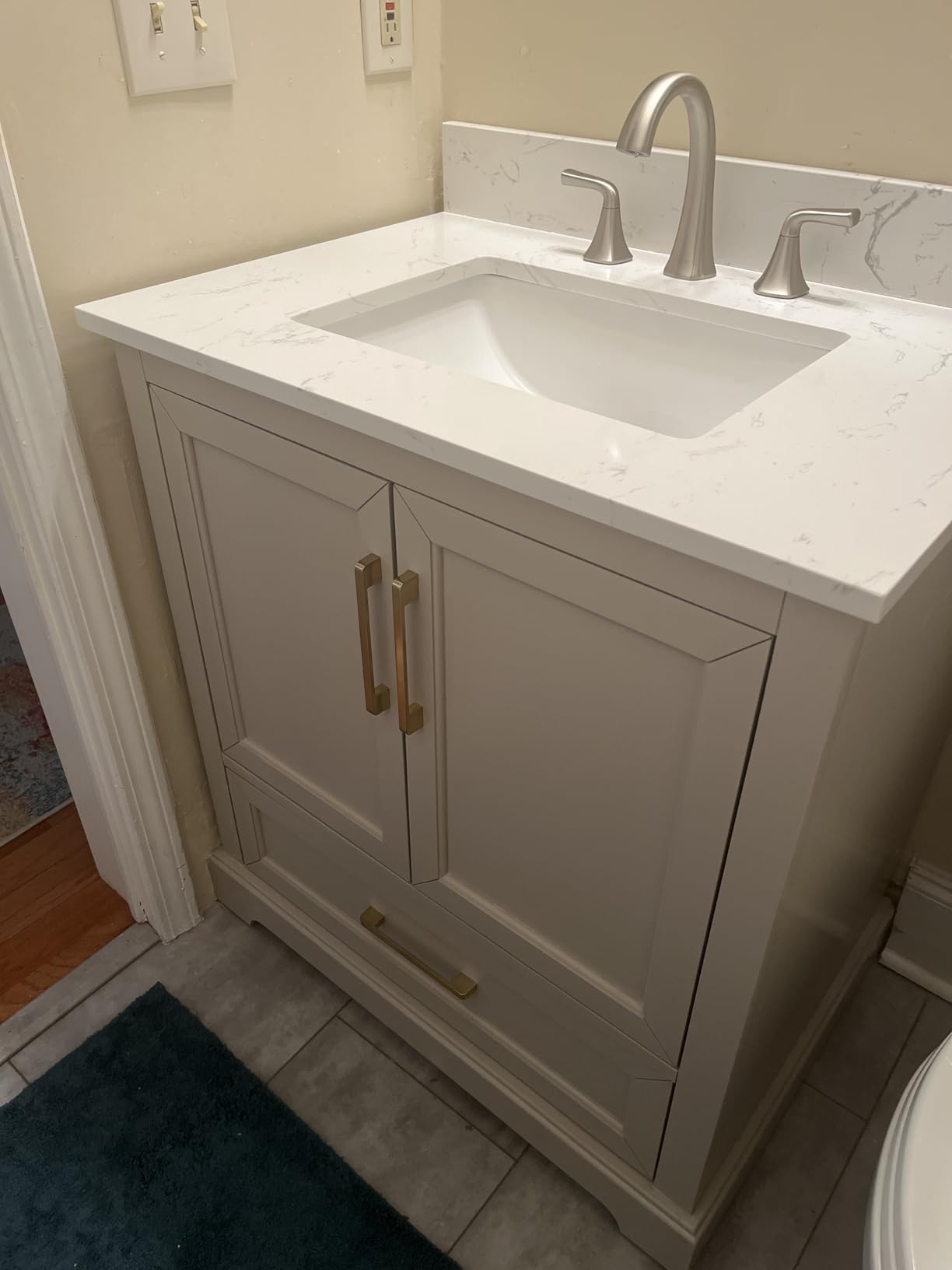 60 Inch Bathroom Vanity with Double Sink Combo, Solid Wood Frame with Mable Top &Backspalsh, Fully-Assembled with Soft-Closing Doors & 5 Drawers, Greige customer photo 1