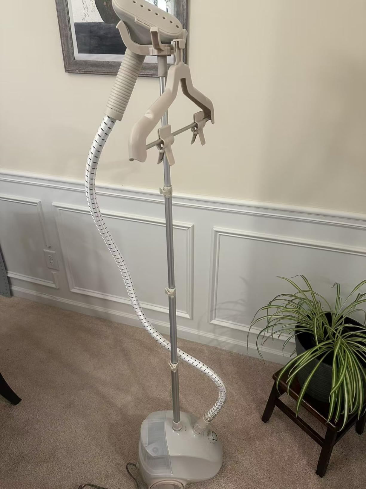 DUMOS Garment Steamer for Clothes Standing, 1500W Efficient Clothes Steamer Standing, 1.7L Water Tank for 55 Min Continuous Steaming customer photo 1