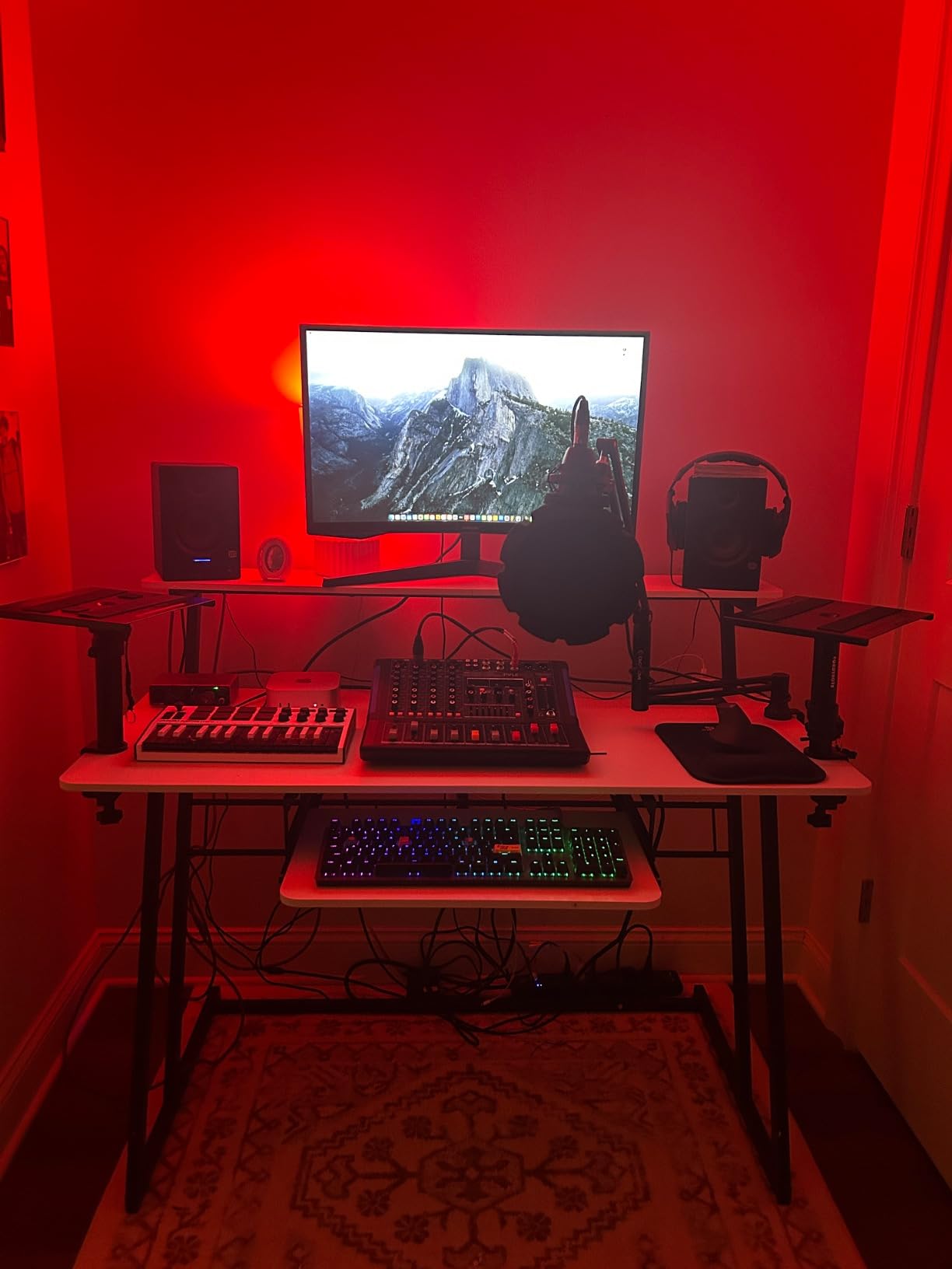 Armocity Music Studio Desk, Music Production Workstation with Power Outlets and RGB LED Lights, Recording Studio Table Desks Music Producer for Home, Black customer photo 2