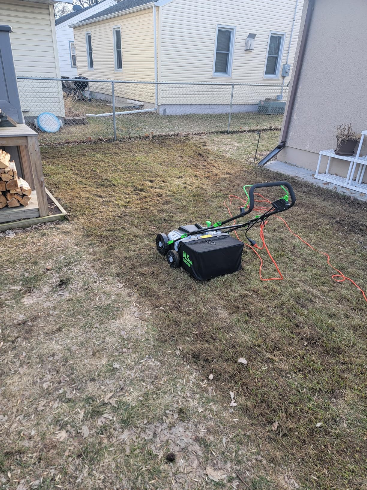16-Inch 15.5 Amp 2-in-1 Electric Dethatcher and Scarifier with 14.5-Gallon Collection Bag, Lawn Dethatcher with 5-Position Depth Adjustment, Blade Replacement Without Tool - Orange customer photo 1