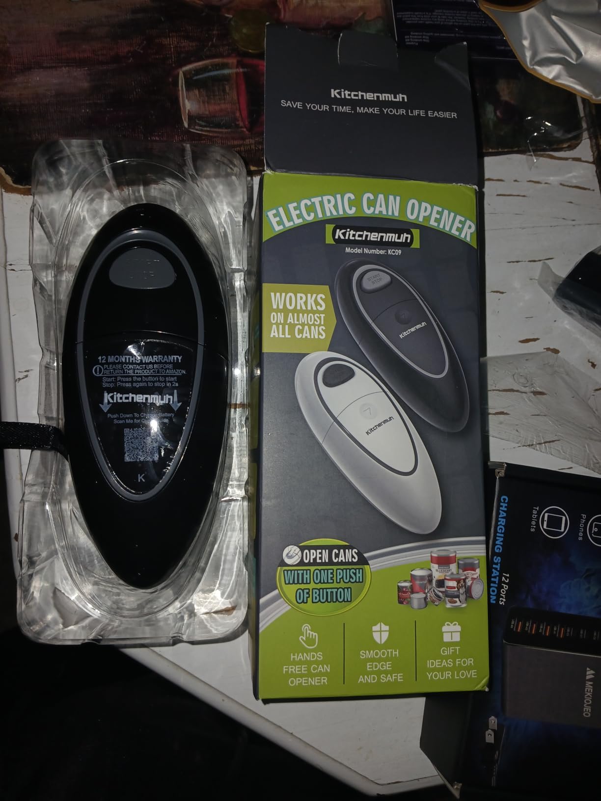 One Touch Electric Can Opener Fits Almost All Can Sizes for Seniors with Arthritis, Hand Held Battery Operated Can Opener with Smooth Edge customer photo 1