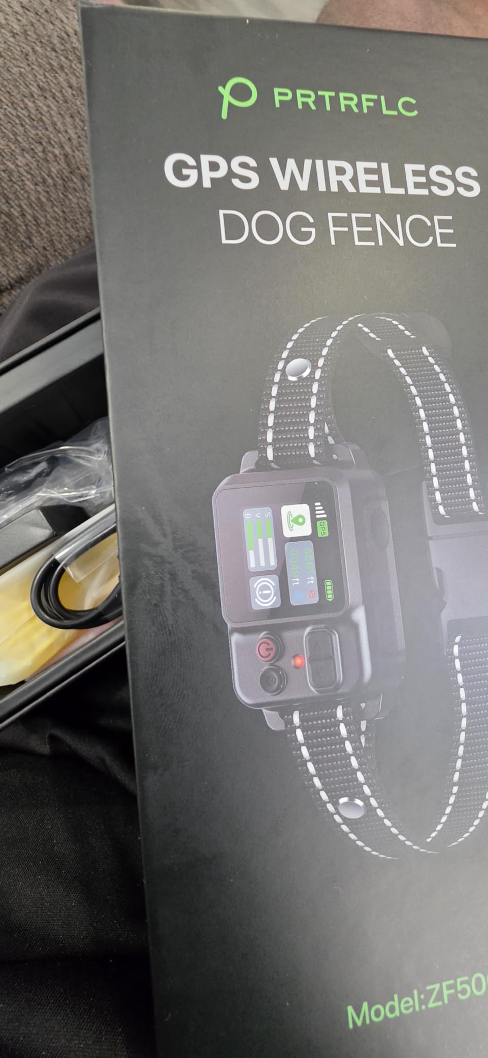 PRTRFLC GPS Wireless Dog Collar FenceSystem,Invisible Electric Fence for Dogs,Adjustable Range49-6561t,3 Training Mode,Rechargeable,Waterproot.PetContainment System for Outdoor Use (Black) customer photo 2