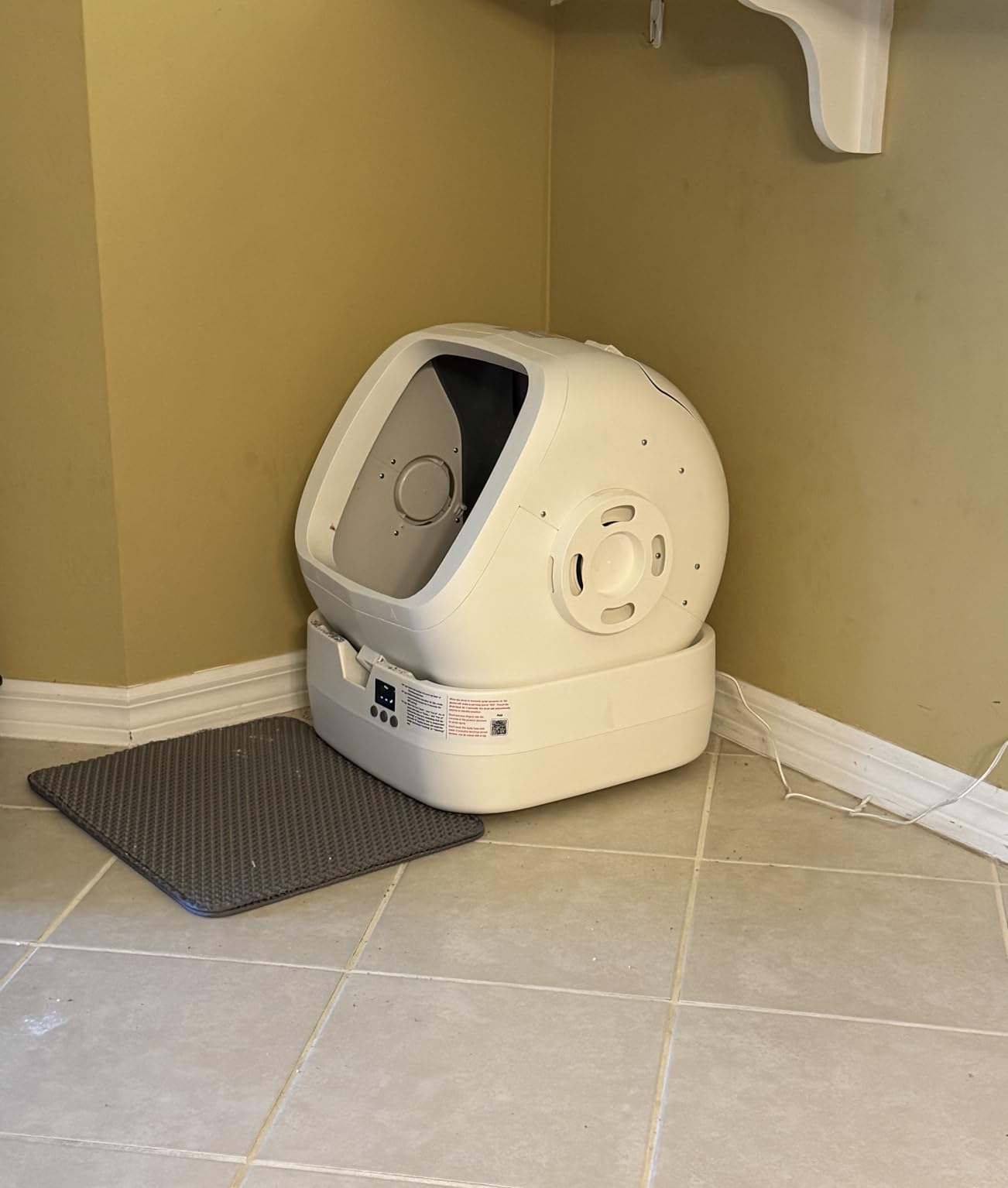 UPFAS Automatic Cat Litter Box Self Cleaning - APP Control - Weight Monitoring - Ultra-Quiet, Medium Cats and Kittens Litter Box, Safe Anti-Pinch【Assembly Required】- Grey customer photo 1