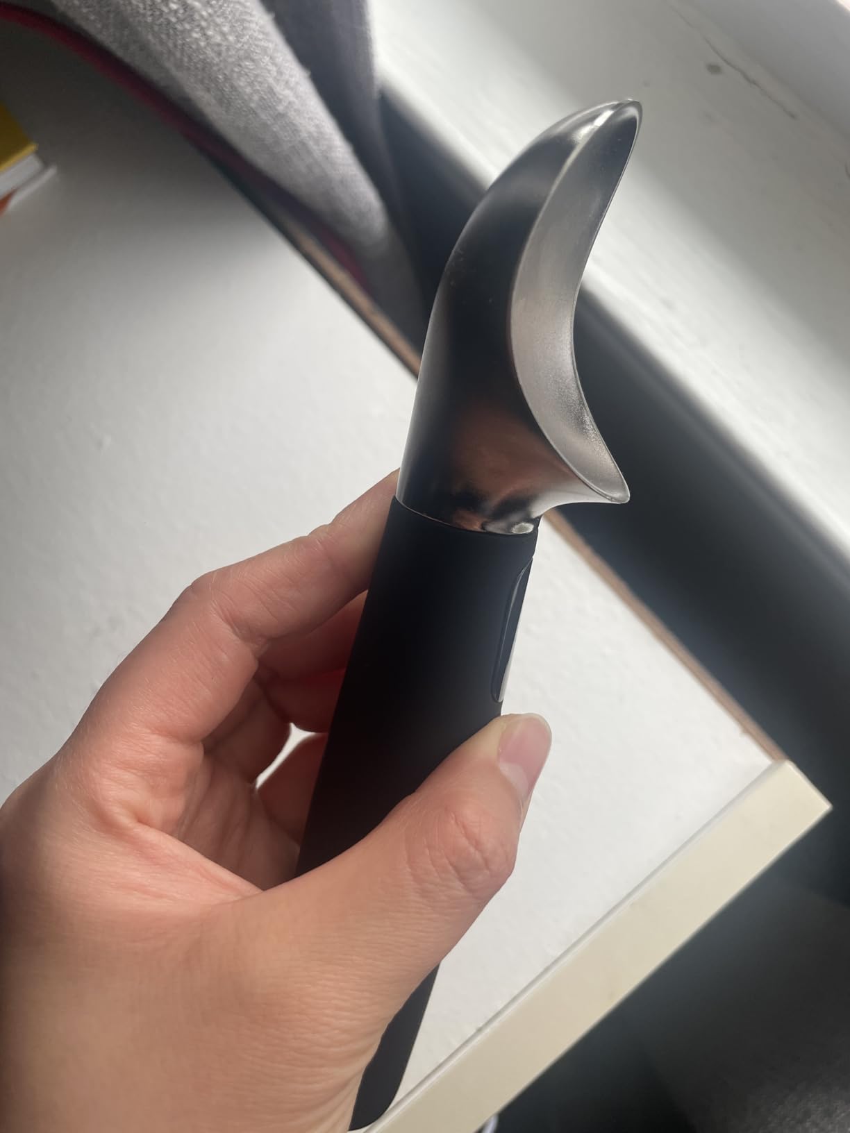Heated Ice Cream Scoop, 3-Temp Modes & 160°F Fast Heating, Rechargeable with LED Monitor, IPX7 Waterproof, Easy Scoop for Hard Ice Cream and Dessert Scooper- Black customer photo 1
