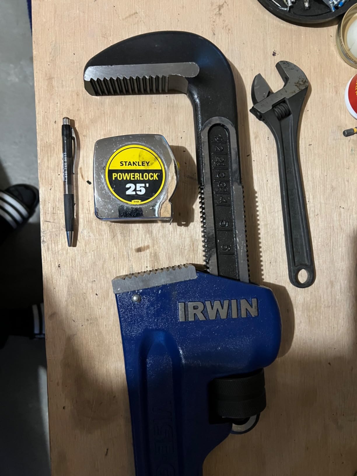 IRWIN VISE-GRIP Pipe Wrench, Cast Iron, SAE, 2-1/2-Inch Jaw, 18-Inch Length (45619) customer photo 1