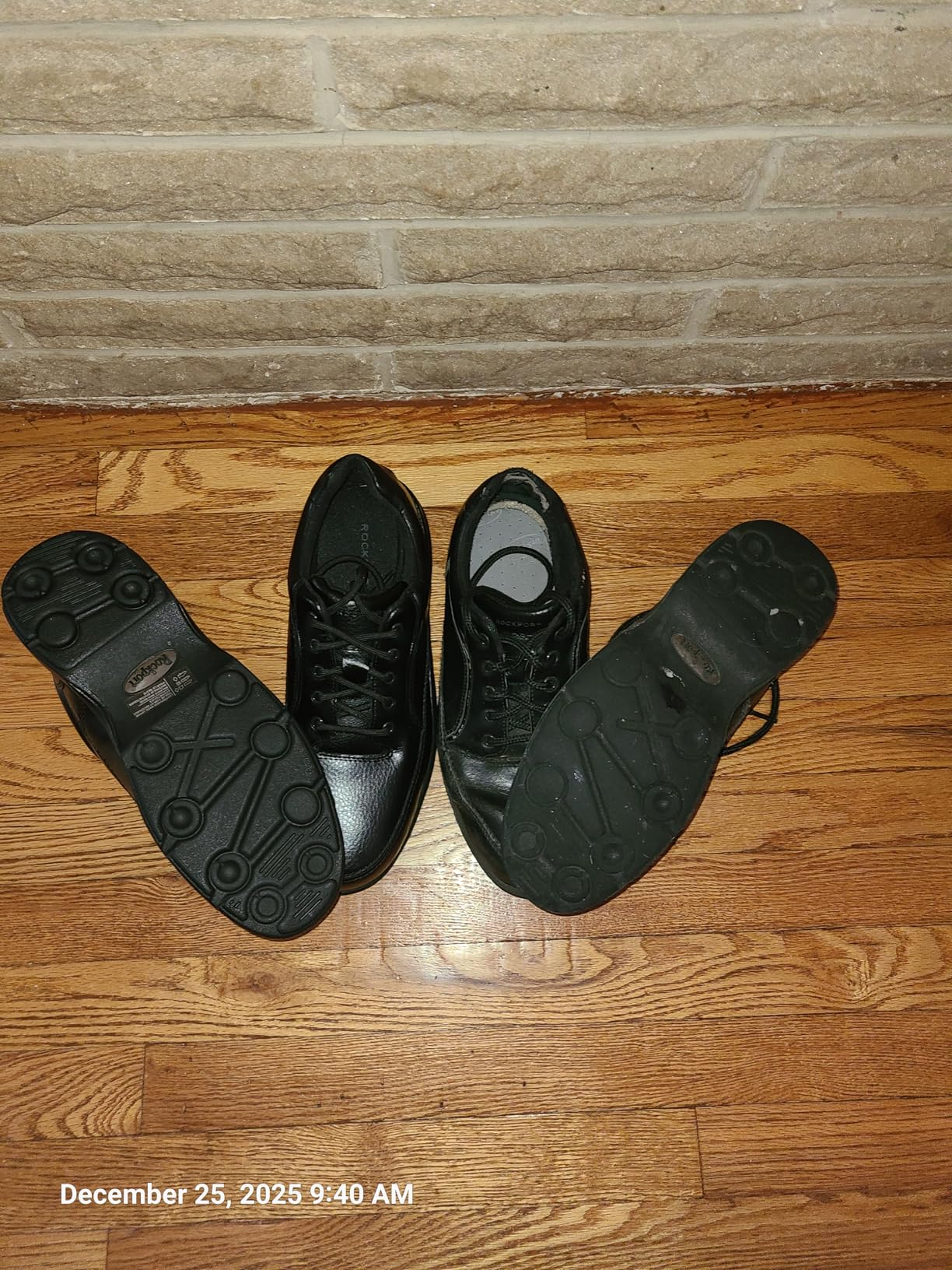 Rockport Men's Eureka Walking Shoe customer photo 1