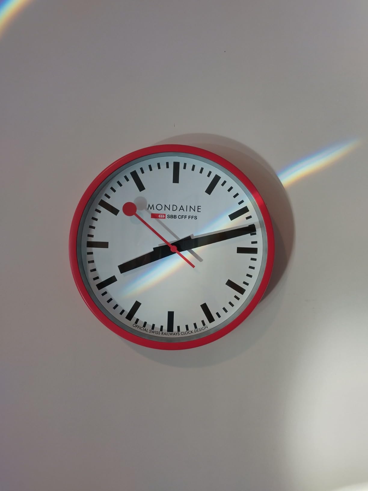 Mondaine - Wall Clock A990.Clock.16SBB 25cm - Official Swiss Railways Clock - Red Second Hand Aluminium Casing - Dust Resistant Wall Clocks - Made in Switzerland customer photo 1