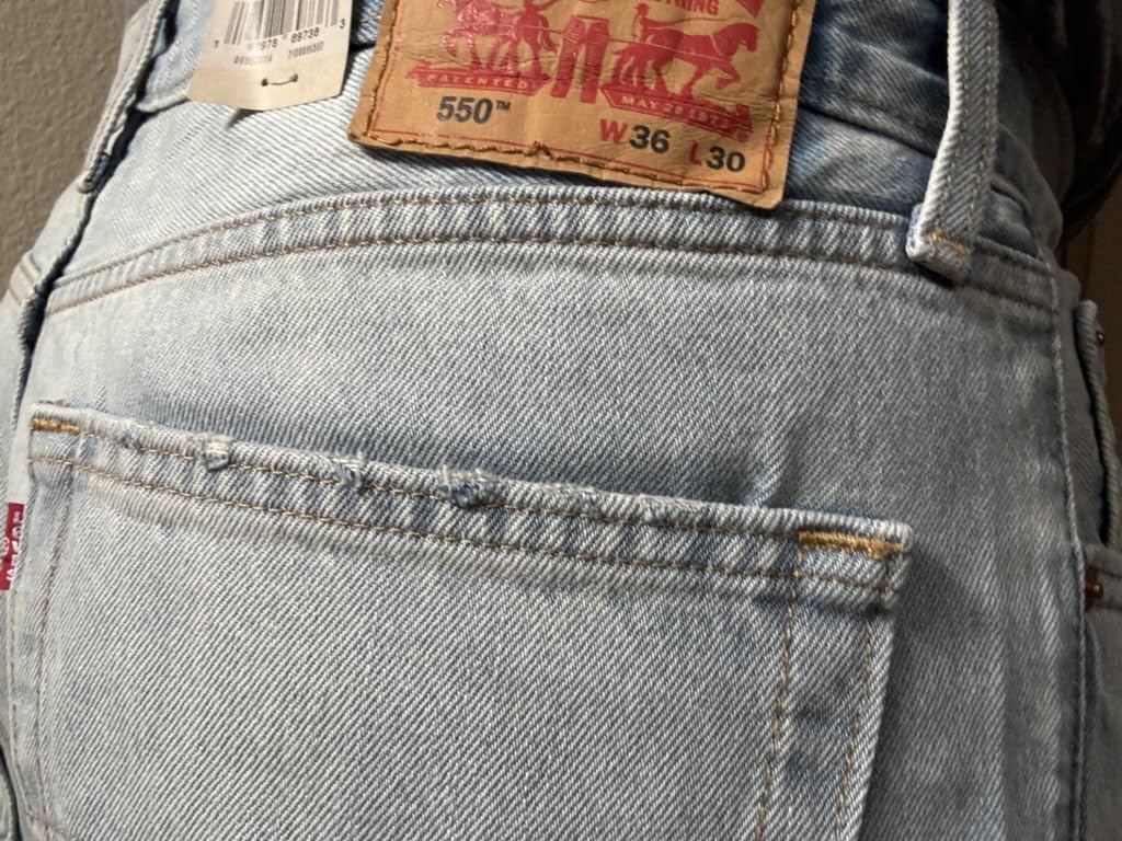 Levi's Men's 550 Relaxed Fit Jeans customer photo 2