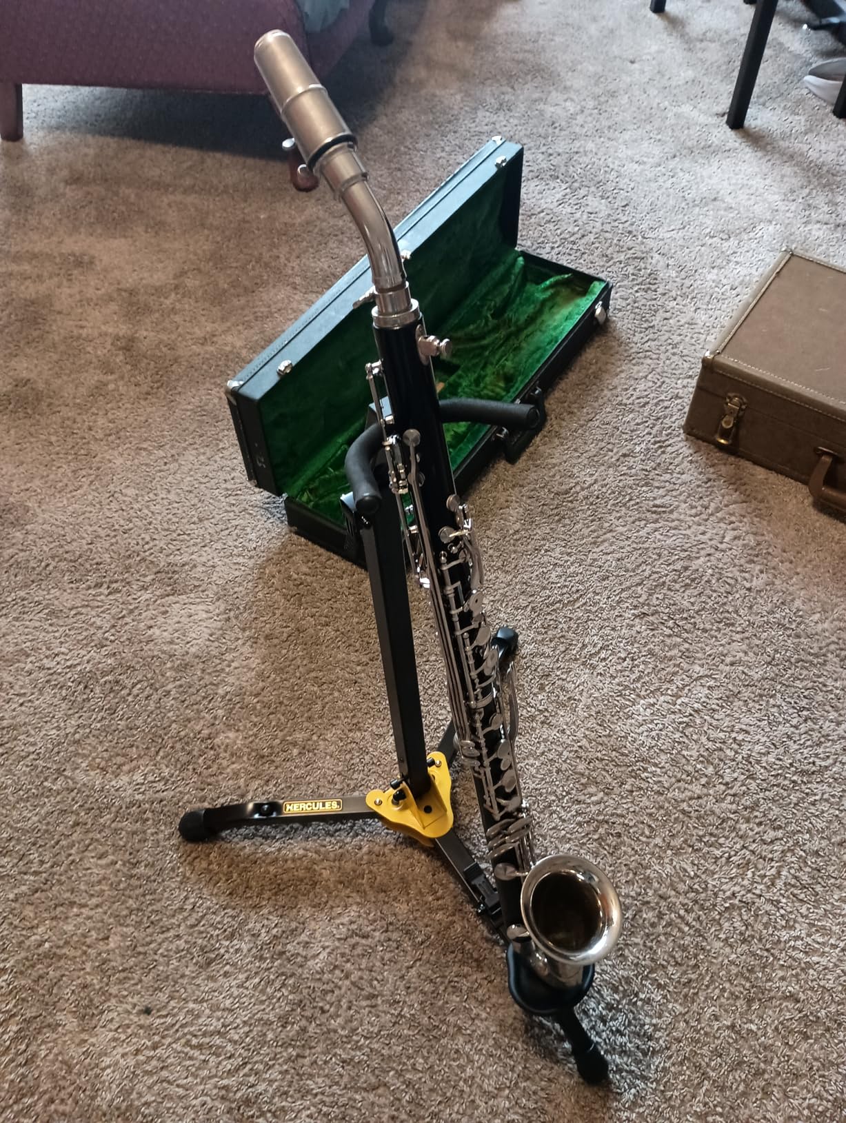 Hercules DS561B Basson/Bass Clarinet Stand, Black customer photo 1