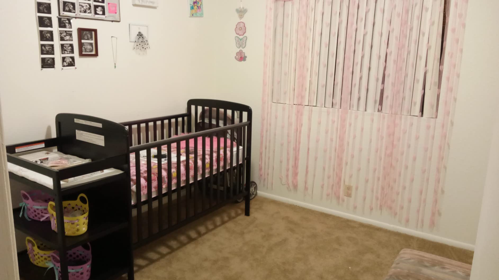 Dream On Me Anna 3-in-1 Convertible Full-Size Baby Crib & Changer with Storage - GREENGUARD Gold & JPMA Certified (White) customer photo 2