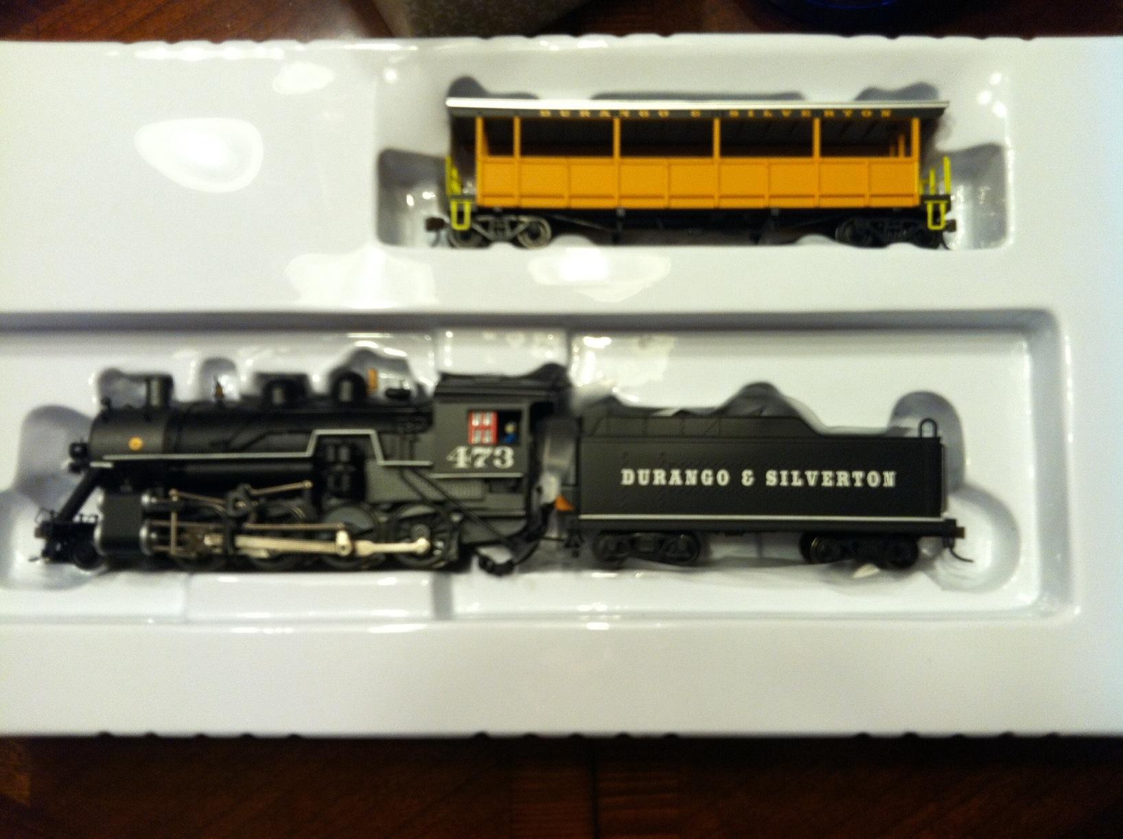 Bachmann Trains - Durango & Silverton Ready To Run Electric Train Set - HO Scale customer photo 2