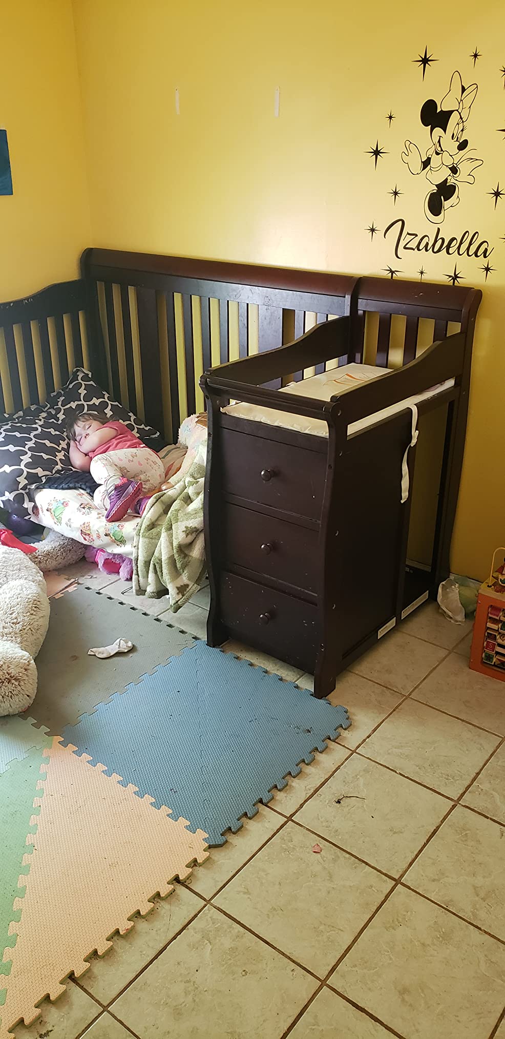 Storkcraft Portofino 5-in-1 Convertible Crib and Changer - Crib and Changing Table Combo with Drawer (Espresso) customer photo 2