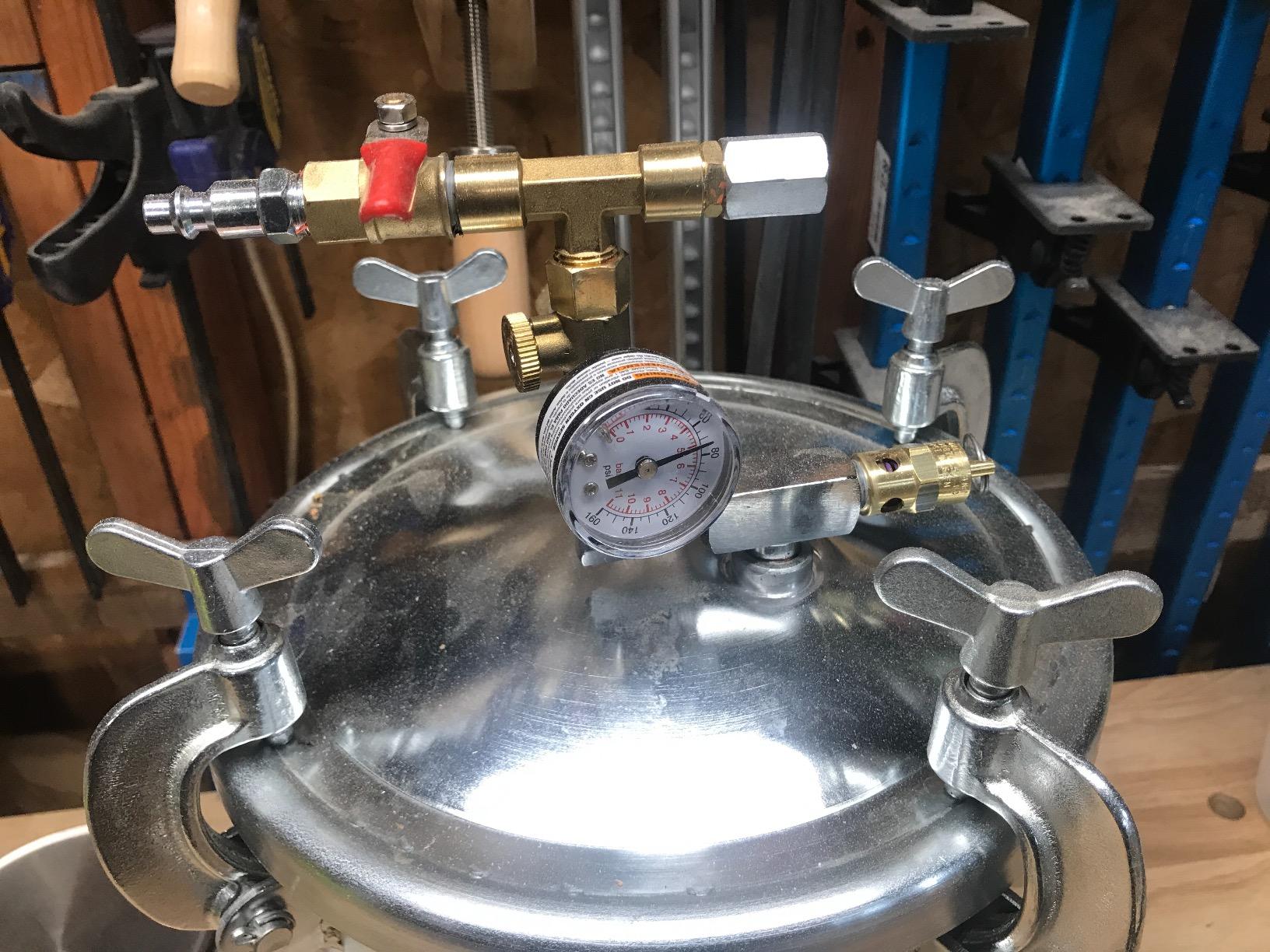 Shop Fox W1799 2-1/4 gallon Paint Tank customer photo 1