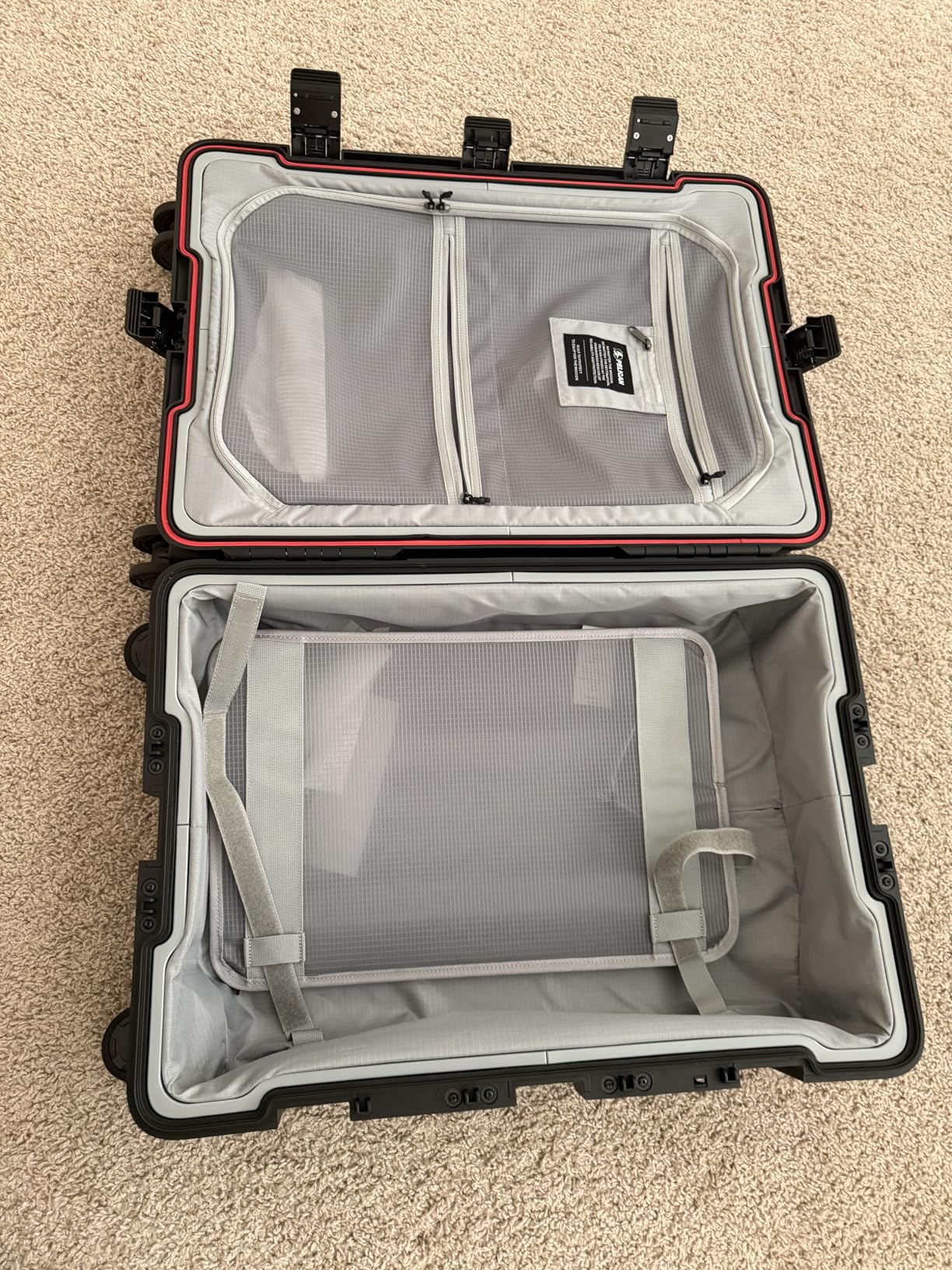 ATX Luggage Hard Case Luggage with Wheels - Waterproof Hardshell - Medium Size (25 Inch) Check-In Suitcase (Black) customer photo 2