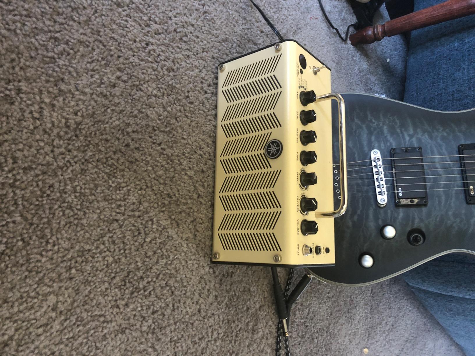 THR5 10-Watt Desktop Guitar Combo Amp customer photo 2
