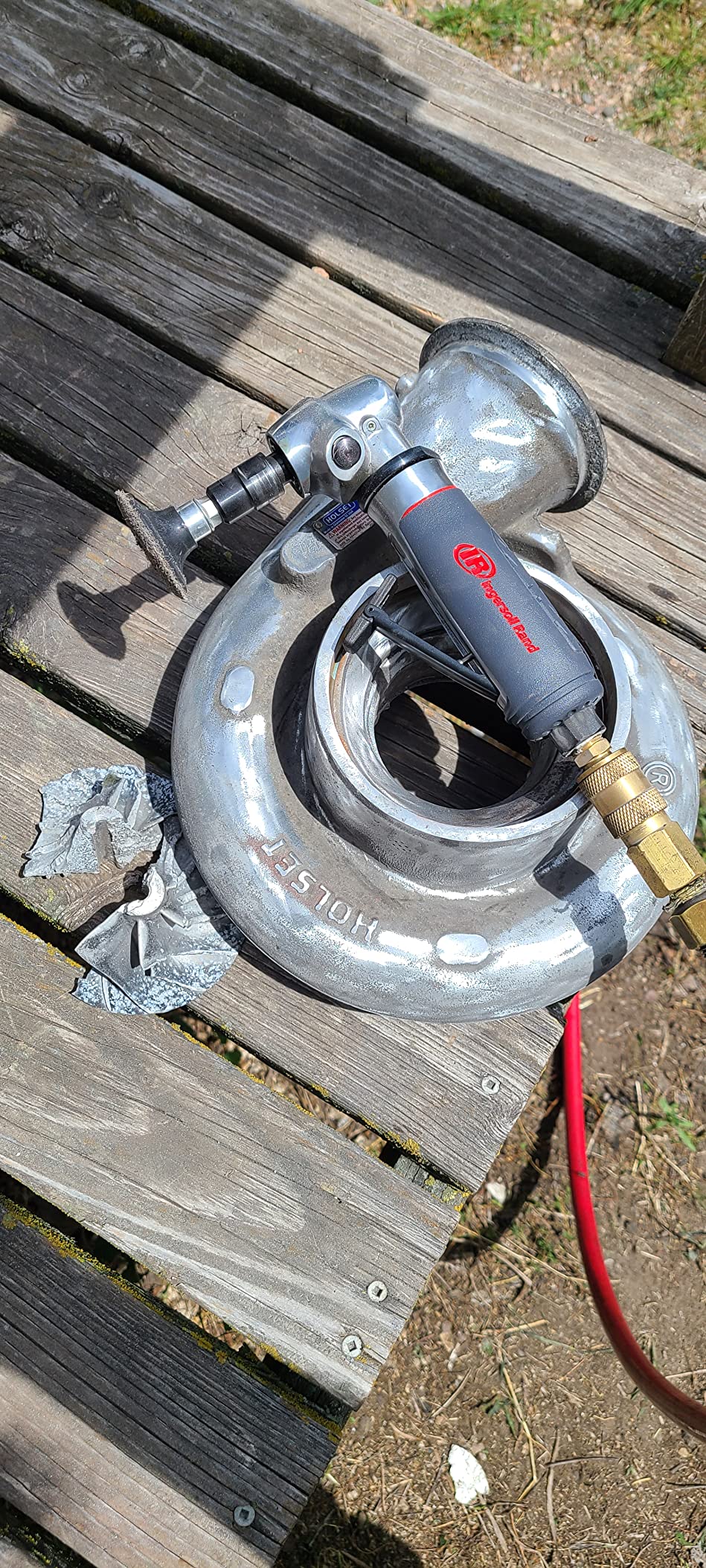 Ingersoll Rand 5102MAX Air Die Grinder - Right Angle, Ergonomic Grip, 0.4 HP and 20,000 RPM Motor, Lightweight Tool, Spindle Lock, Grey customer photo 1