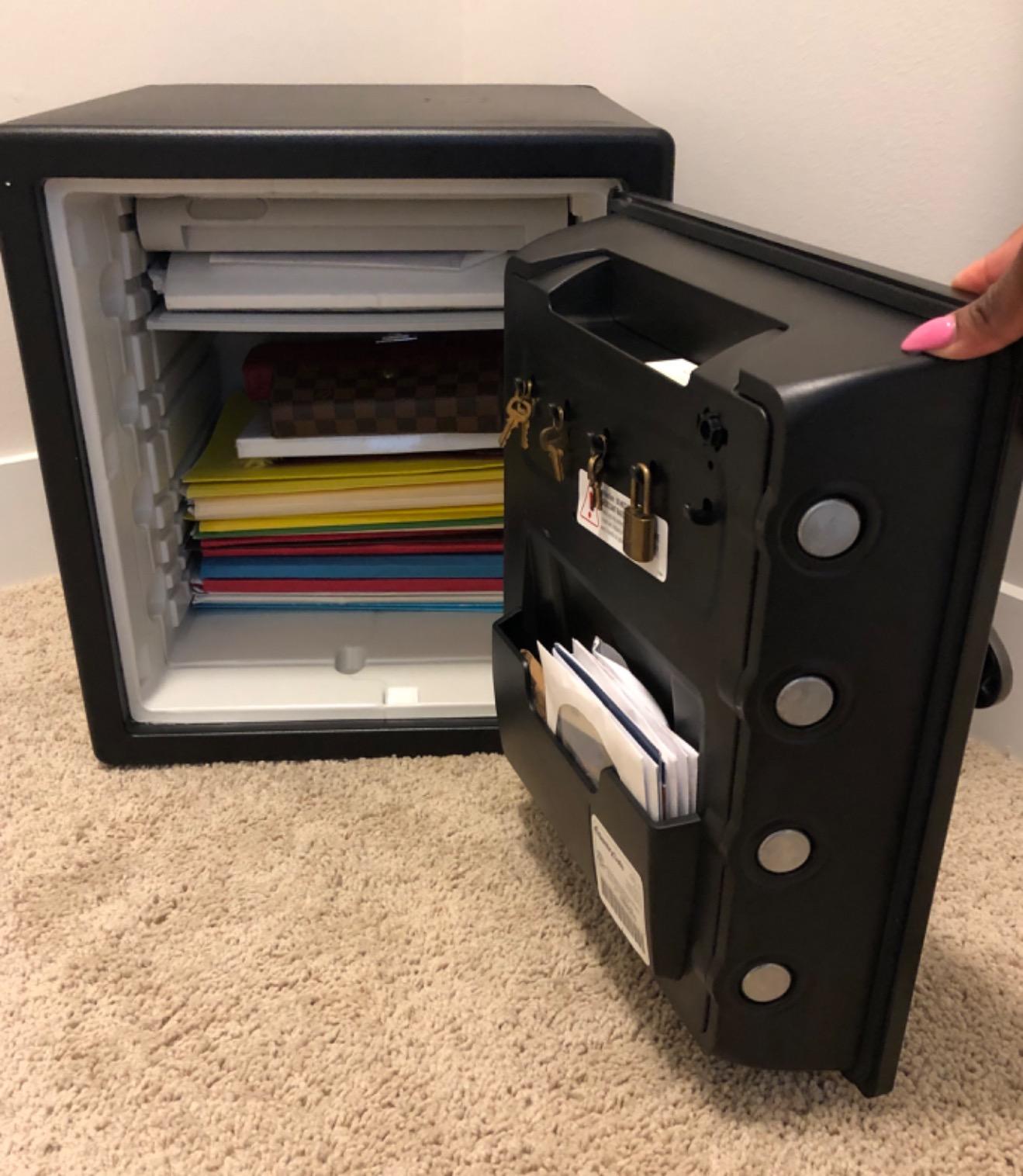 SentrySafe Fireproof and Waterproof Steel Home Safe with Keypad, Floor Safe with Interior Lighting and Shelves, 1.23 Cubic Feet, SFW123FUL customer photo 1