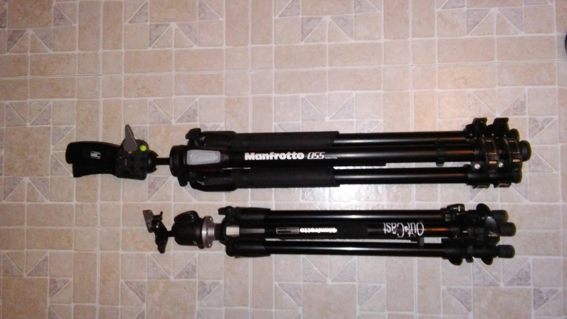 Manfrotto 055 Aluminum 3-Section Tripod with Horizontal Column (MT055XPRO3),Black customer photo 1