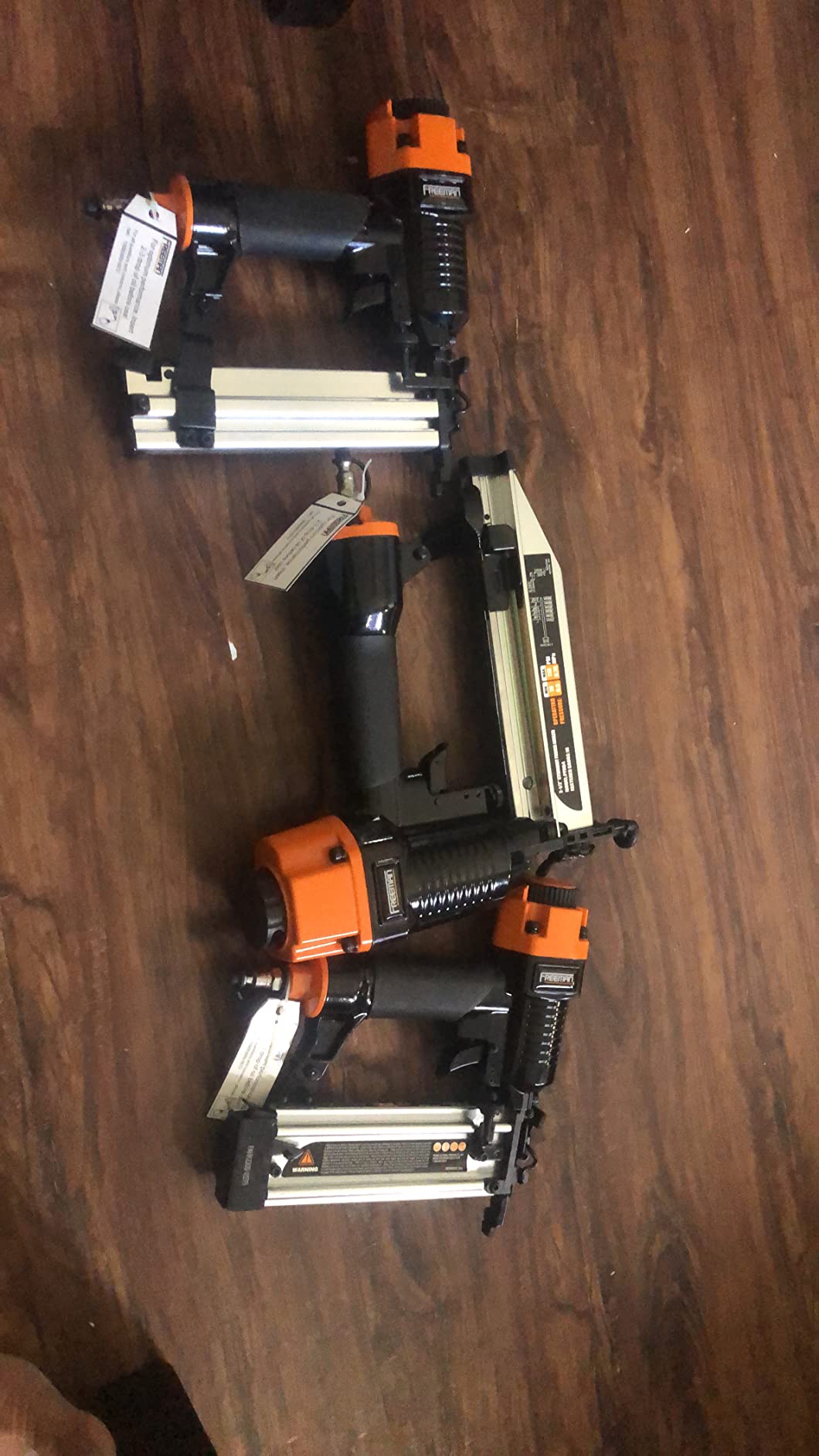 Freeman P4FNCB Pneumatic Finishing Nailer and Stapler Kit with Bag and Fasteners (4-Piece) customer photo 1