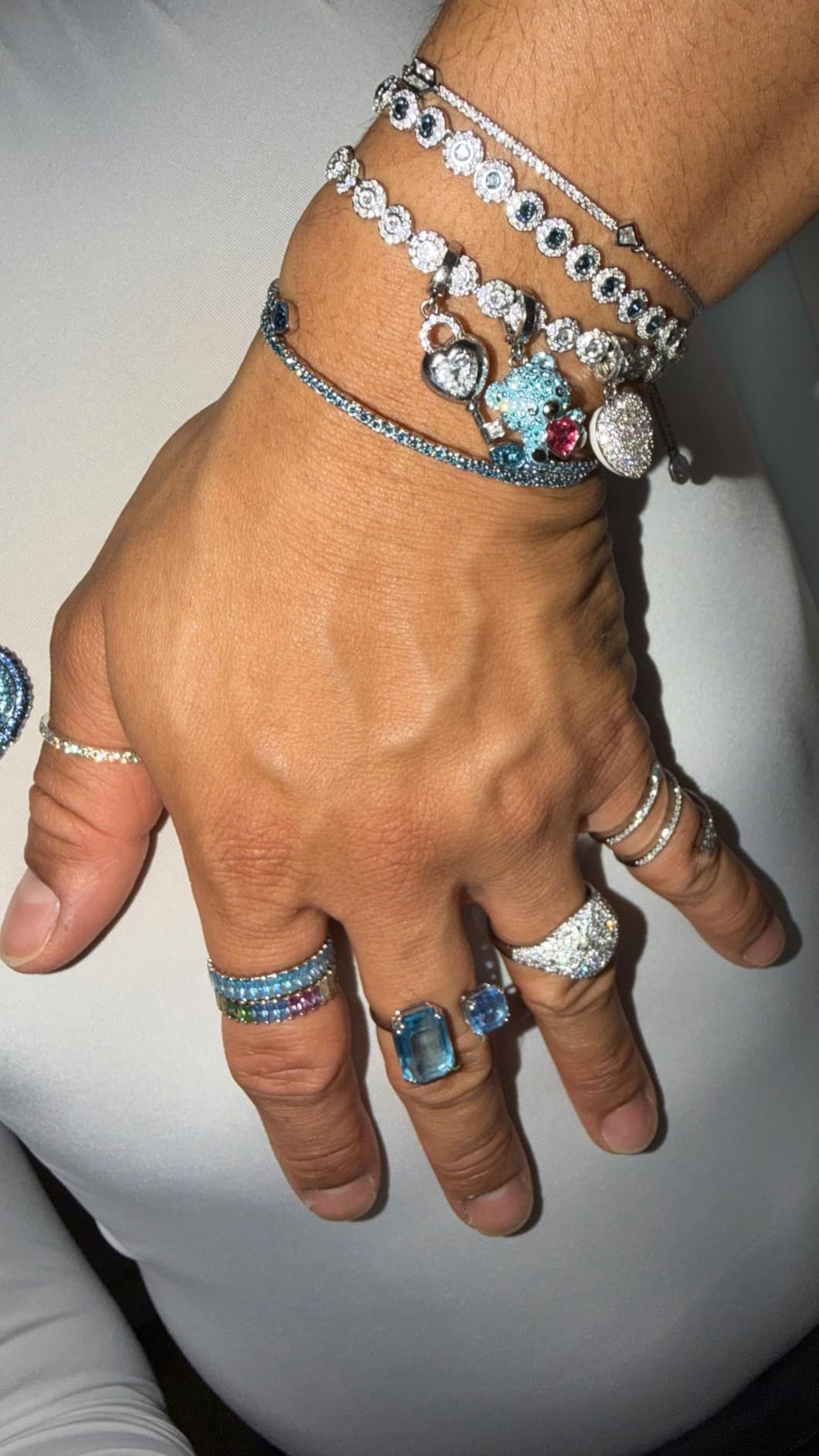 Swarovski Una Angelic Bracelet with White Crystals on a Rhodium Plated Setting customer photo 1