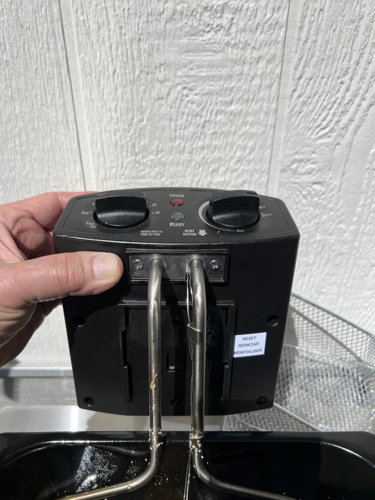 Hamilton Beach Electric Deep Fryer with 2 Baskets and Lid, 4.5 Liters / 19 Cups Oil Capacity, Temperature Control, View Window, Professional Style, 1800 Watts, Stainless Steel (35036) customer photo 1