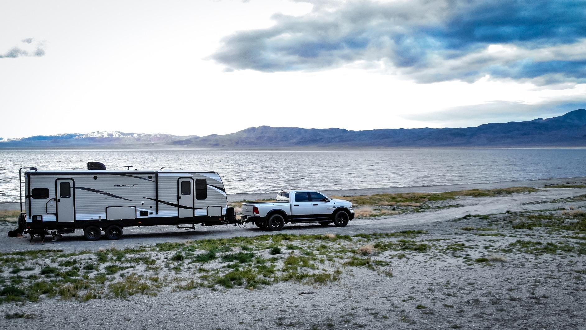 Eaz-Lift ReCurve R3 1000lb Camper/RV Weight Distribution Hitch - Features Adjustable Sway Control & Includes 2-5/16