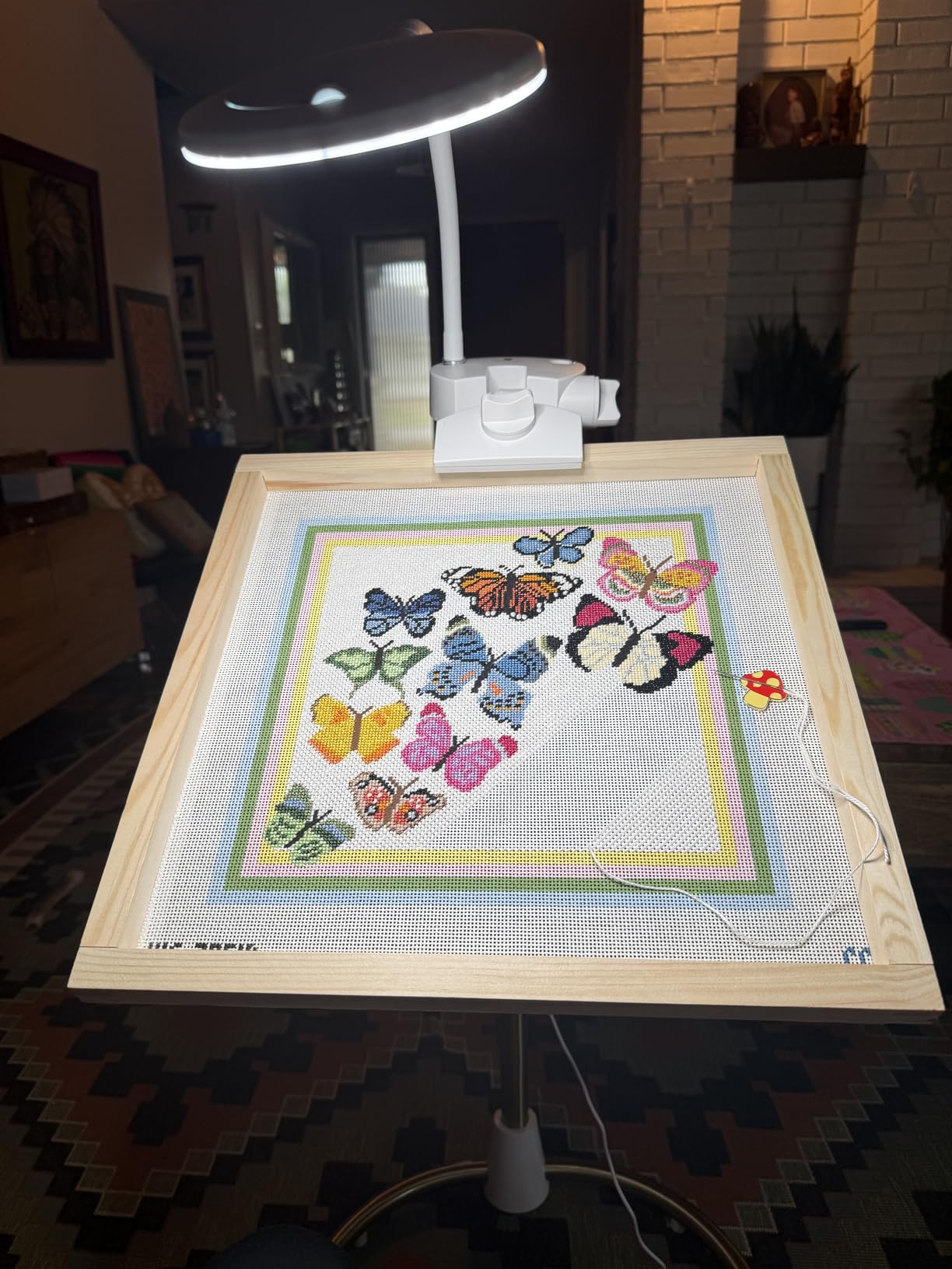 Daylight Company Stitchsmart Stand, Adjustable Embroidery Hoop Stand, Rotated Cross Stitch Stand, Hoop Holder, Hands Free Needlework Stand for Art Craft Sewing Projects, White customer photo 2
