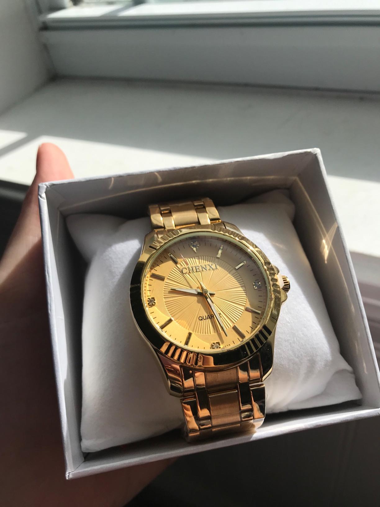 DREAMING Q&P Fq-005 Classic Style Gold Stainless Steel Mens Wrist Watches with Crystals for Man customer photo 2