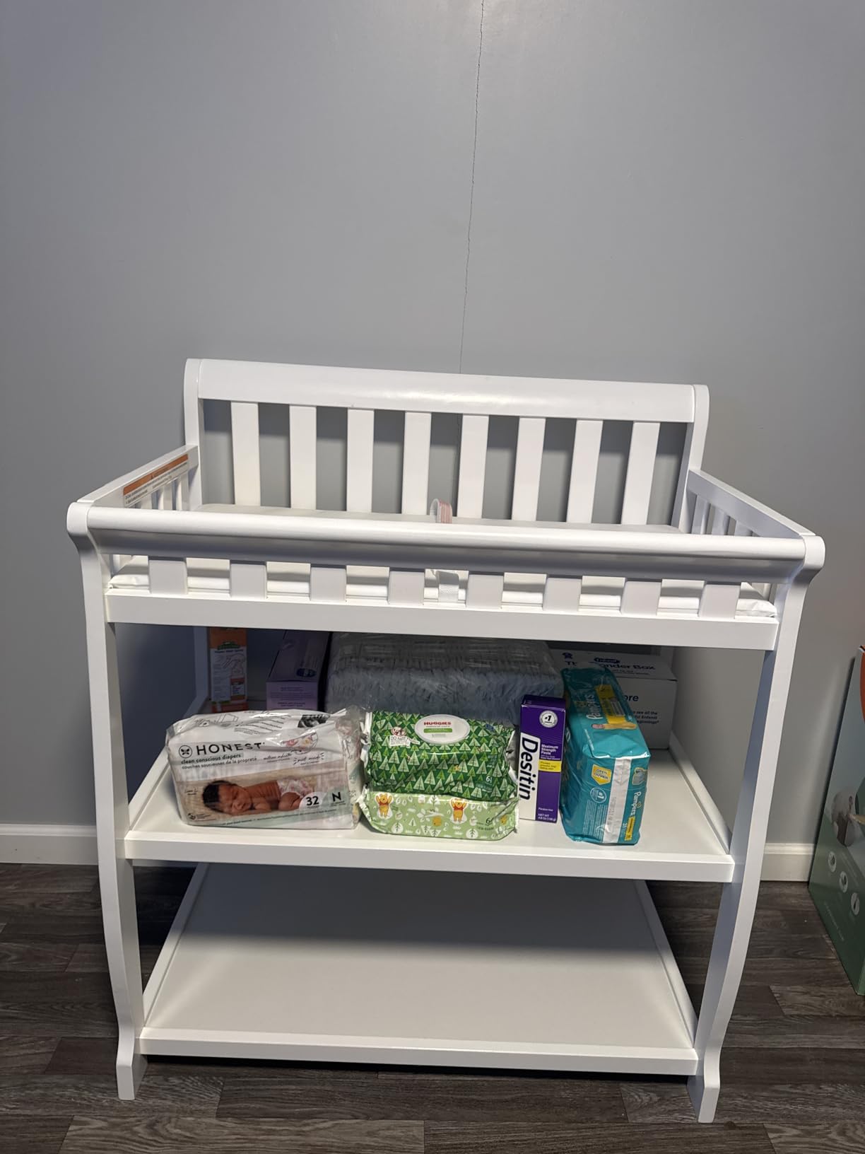 Dream On Me Ashton 2-in-1 Changing Table & Nightstand in White - Solid New Zealand Pinewood, Safety Rails, Spacious Storage Shelves & Water-Resistant Changing Pad, Converts to Nightstand customer photo 2