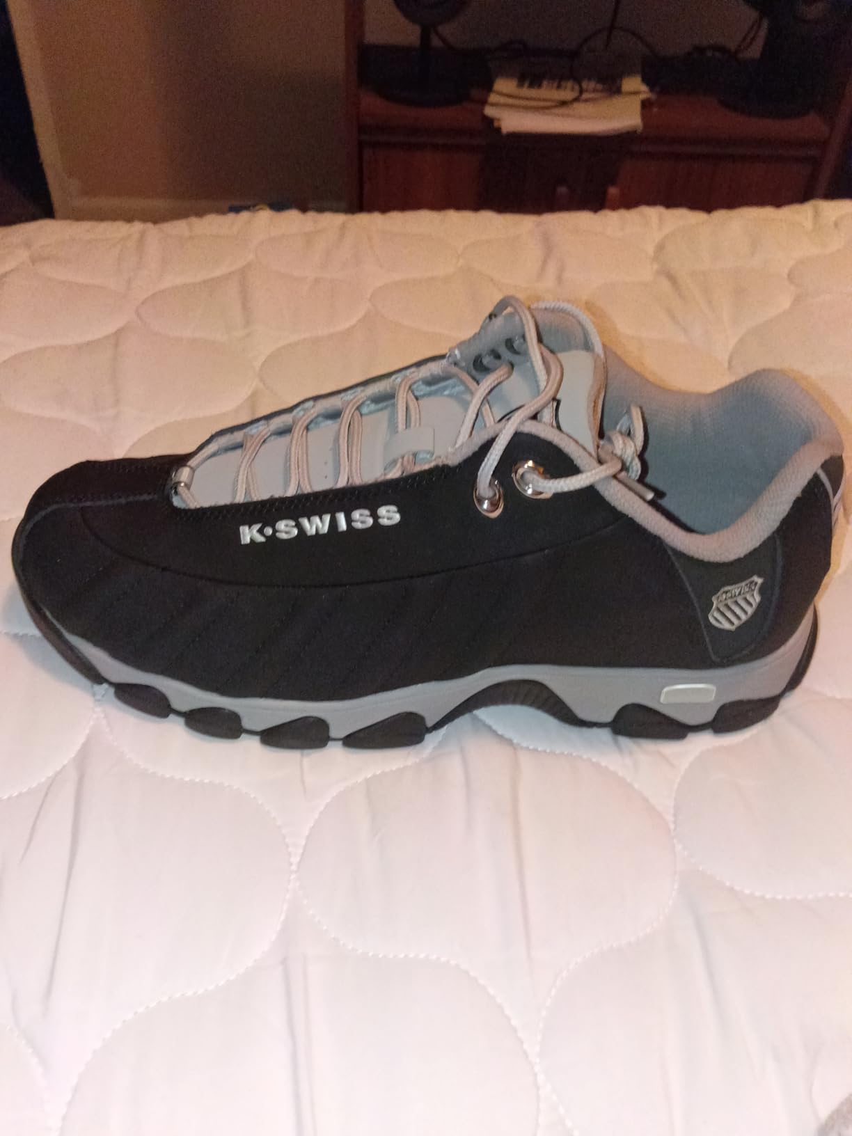 K-Swiss Men's ST329 CMF Sneaker, Wide Tennis Walking Shoes Leather Upper customer photo 1