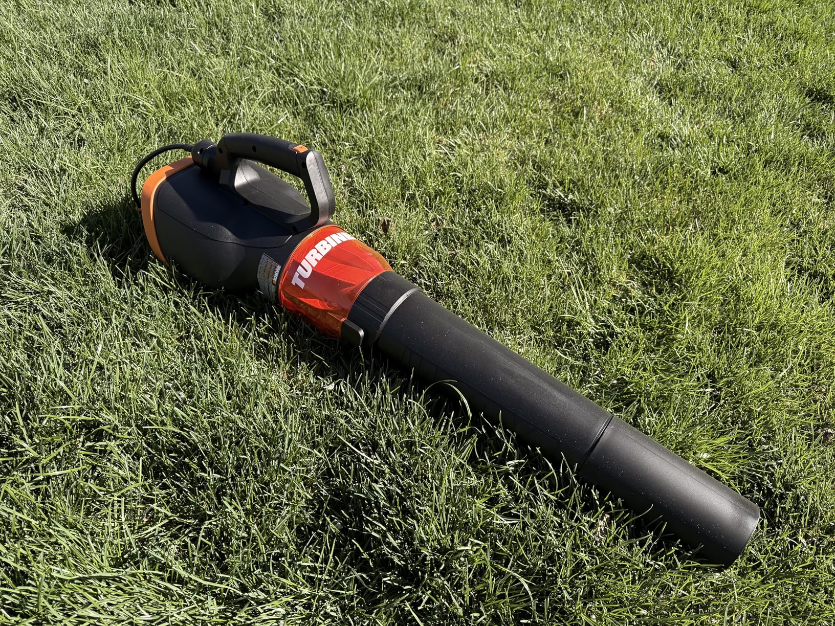 WORX 12 Amp Electric Leaf Blower, Turbine Blower for Lawn Care with 600 CFM & 2 Speed Control, Corded, WG520 customer photo 1