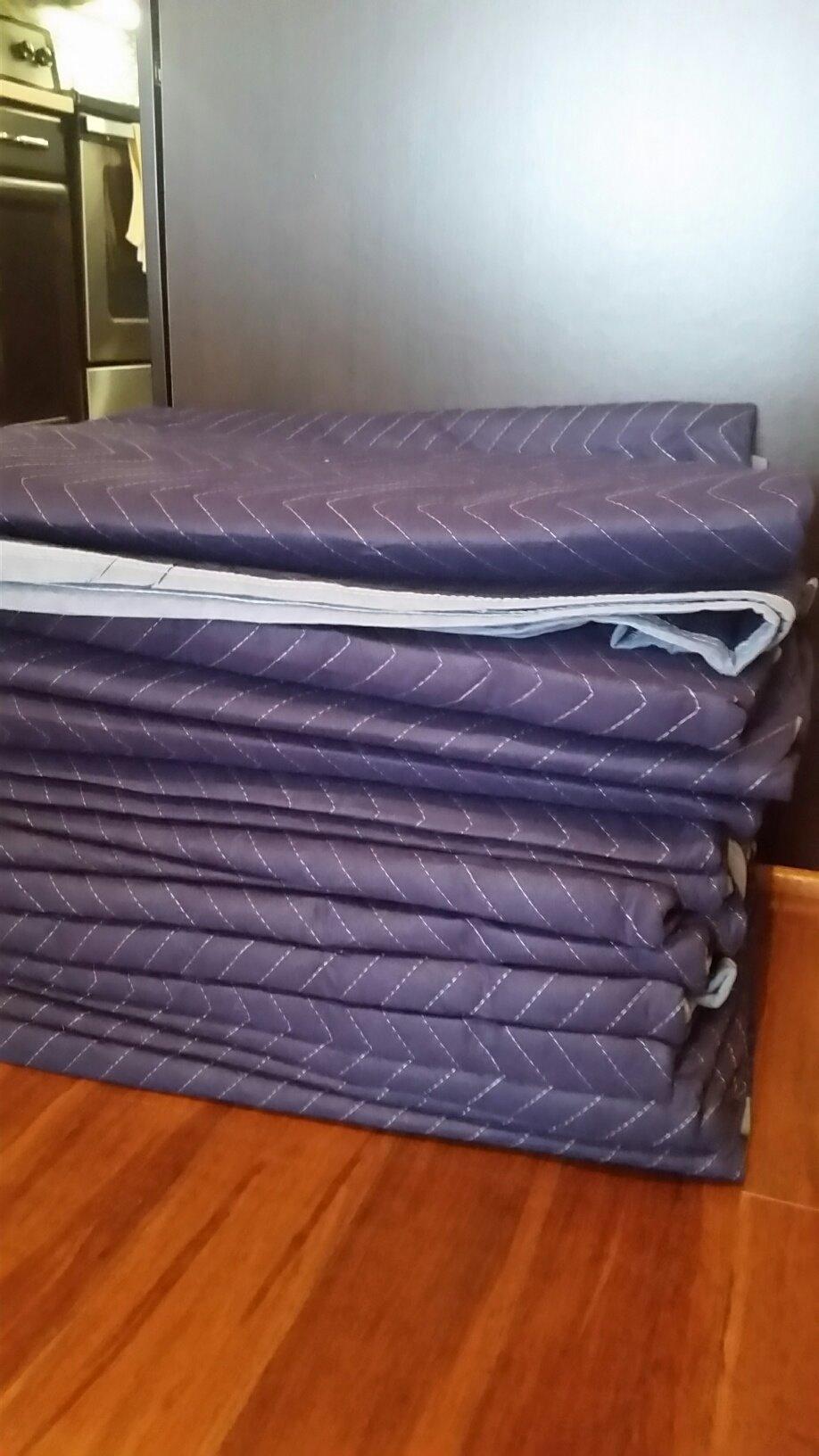 Sure-Max 12 Moving & Packing Blankets - Deluxe Pro - 80