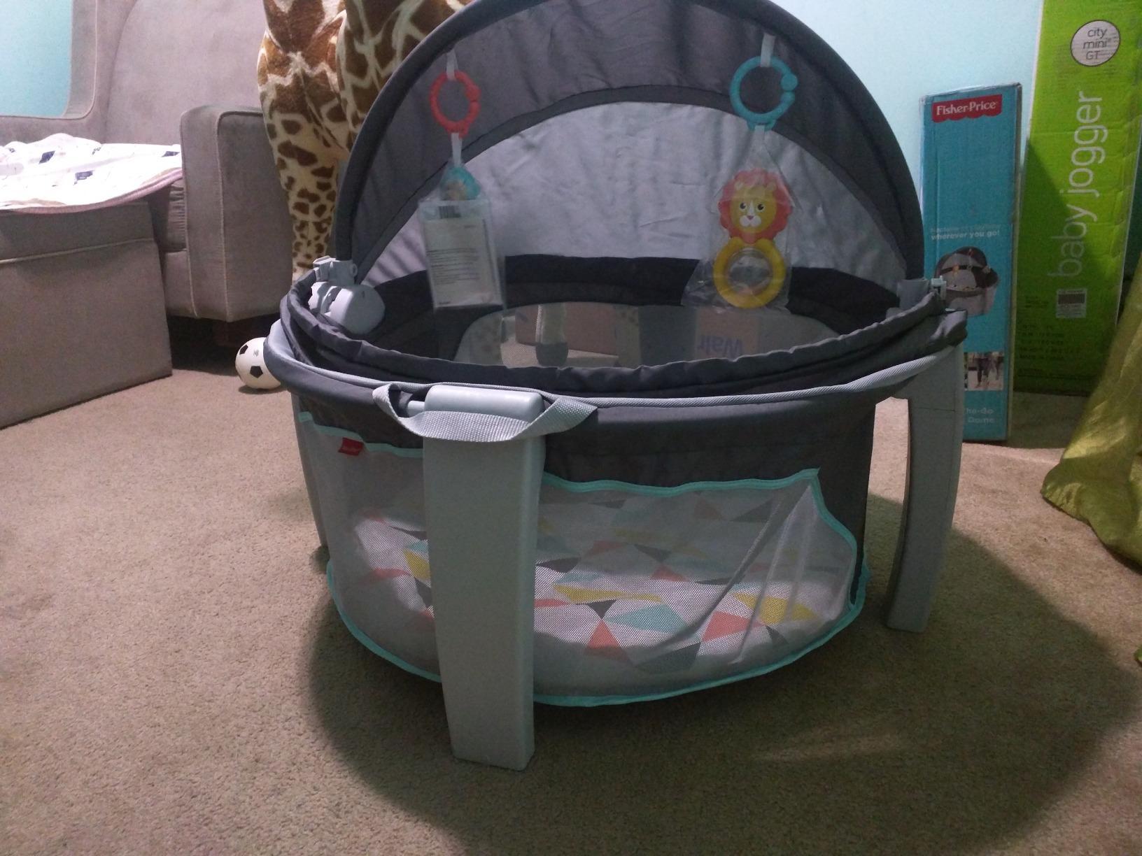 Fisher-Price Portable Bassinet On-The-Go Baby Dome - Travel Play Space with Developmental Newborn Toys & Canopy customer photo 2
