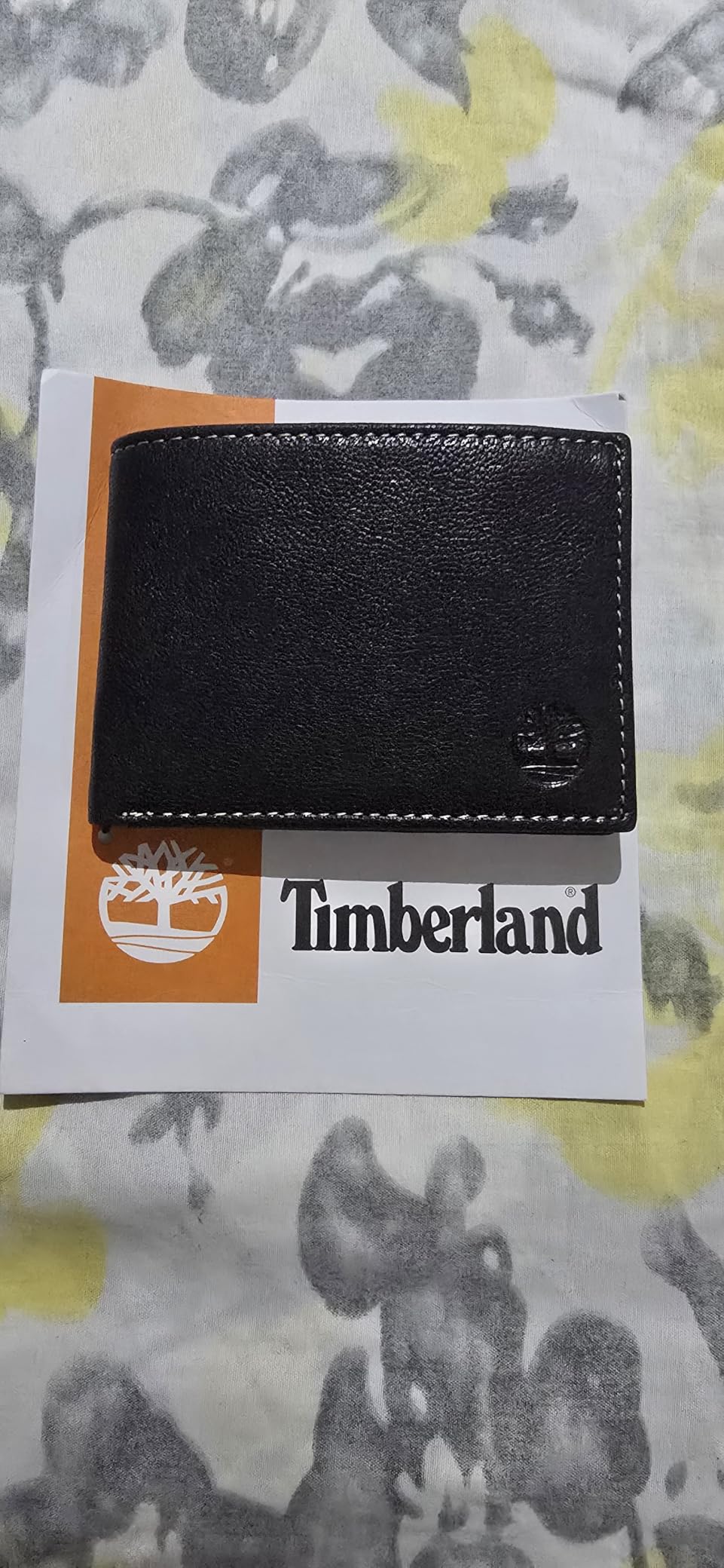 Men's Genuine Leather Passcase Security RFID Wallet customer photo 1