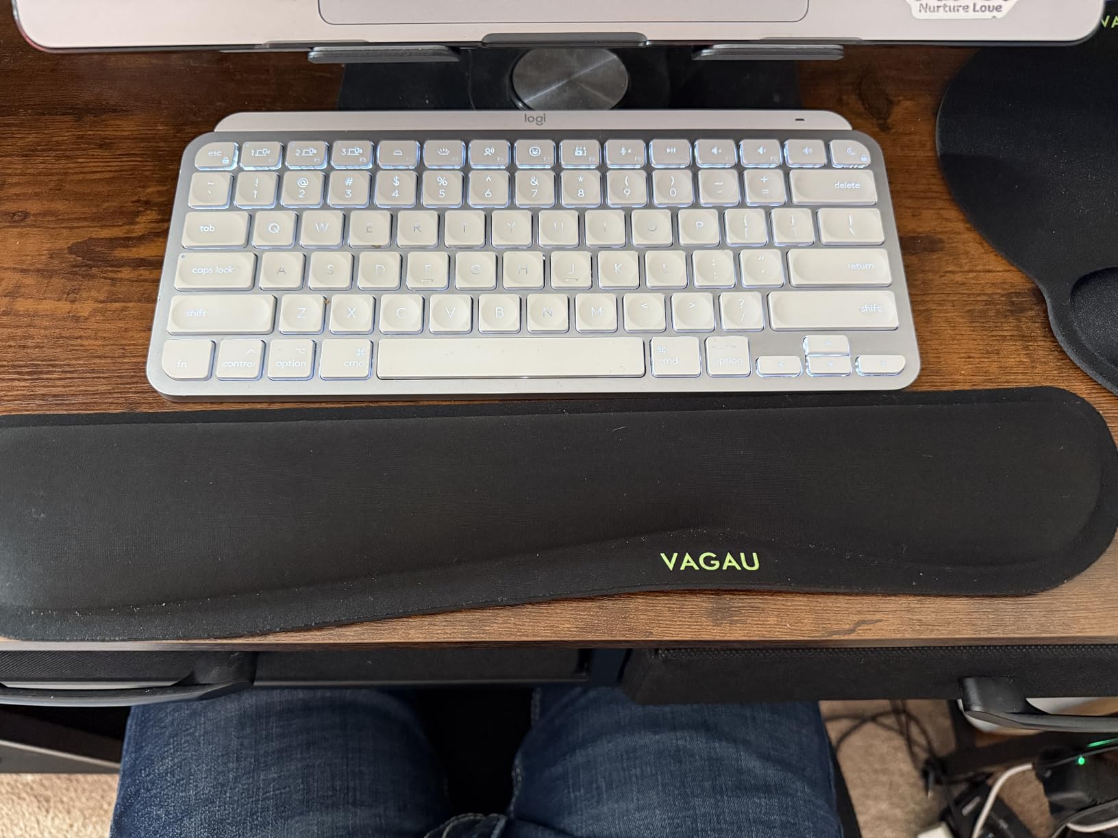 Comfy Mee Premium Memory Foam Keyboard and Mouse Wrist Rest Pads Set - for Comfortable Typing & Wrist Pain Relief (Pack of 2) customer photo 1