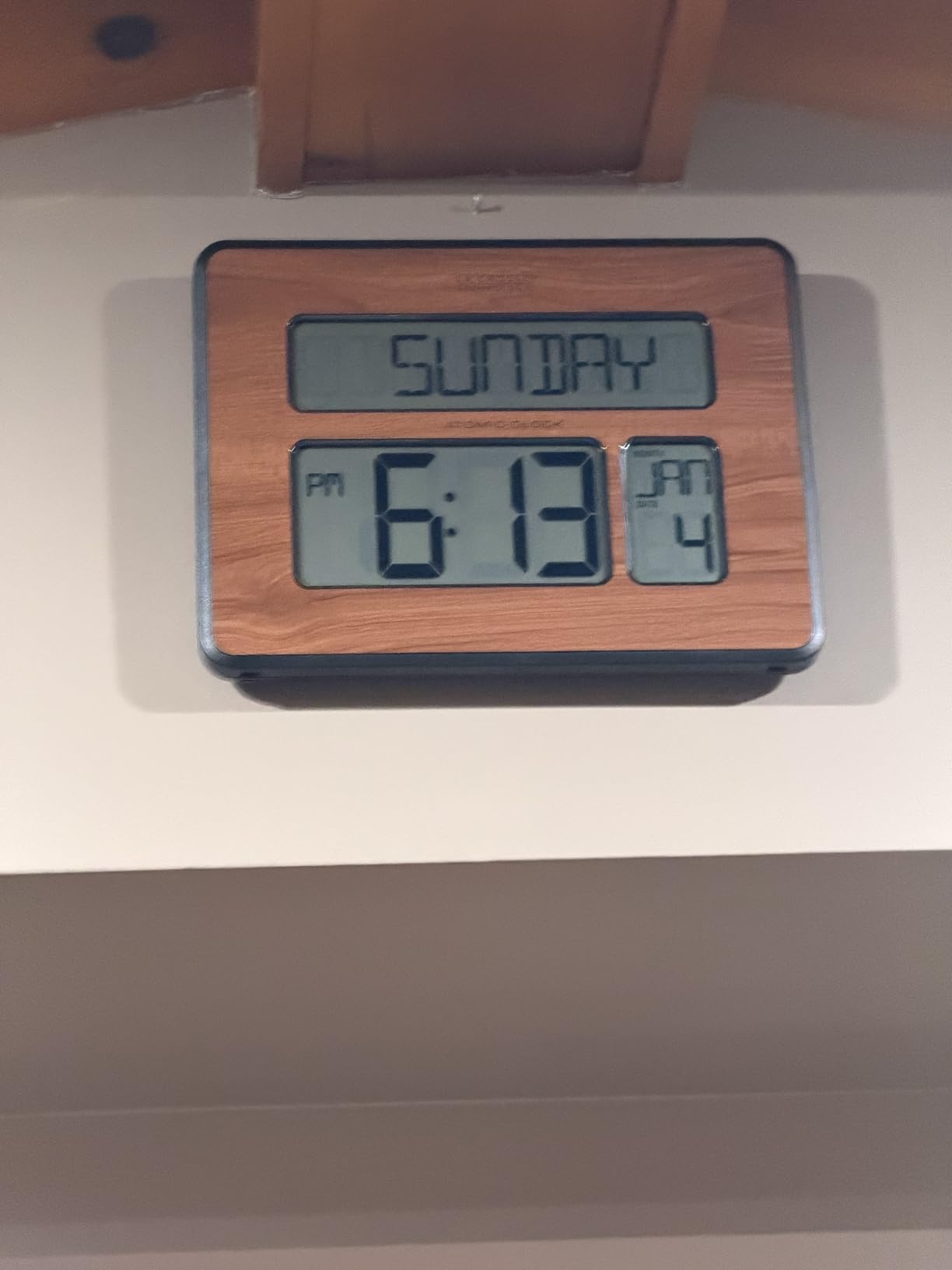 La Crosse Technology 513-1419-WA-INT Atomic Large Full Digital Calendar Clock, Walnut customer photo 2