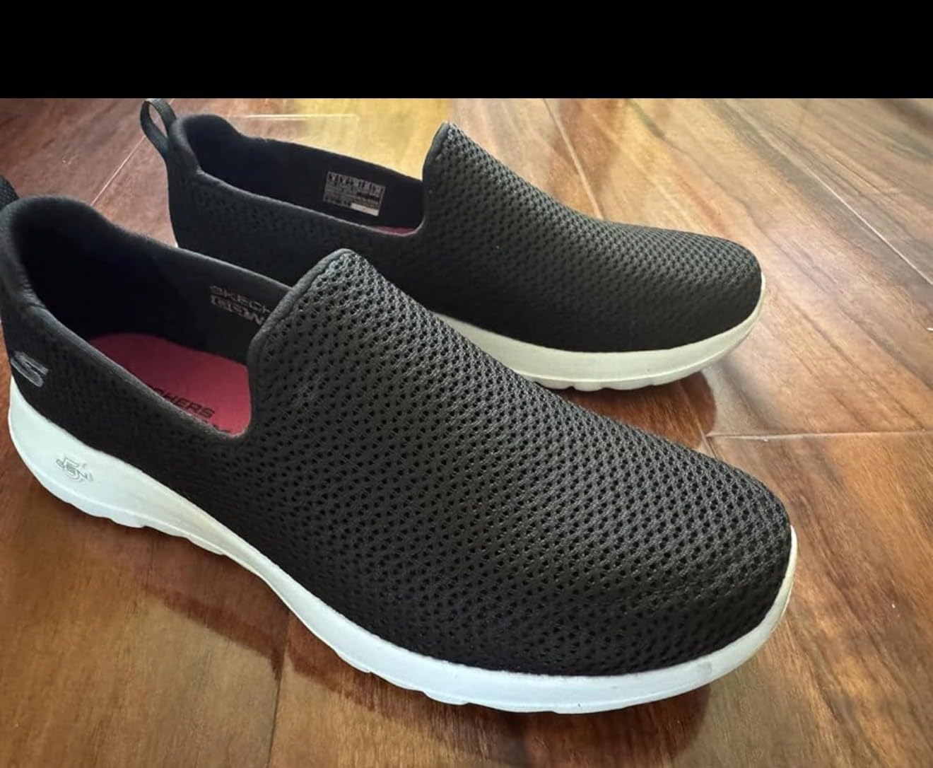 Skechers Women's Go Walk Joy Slip-On Sneaker customer photo 1