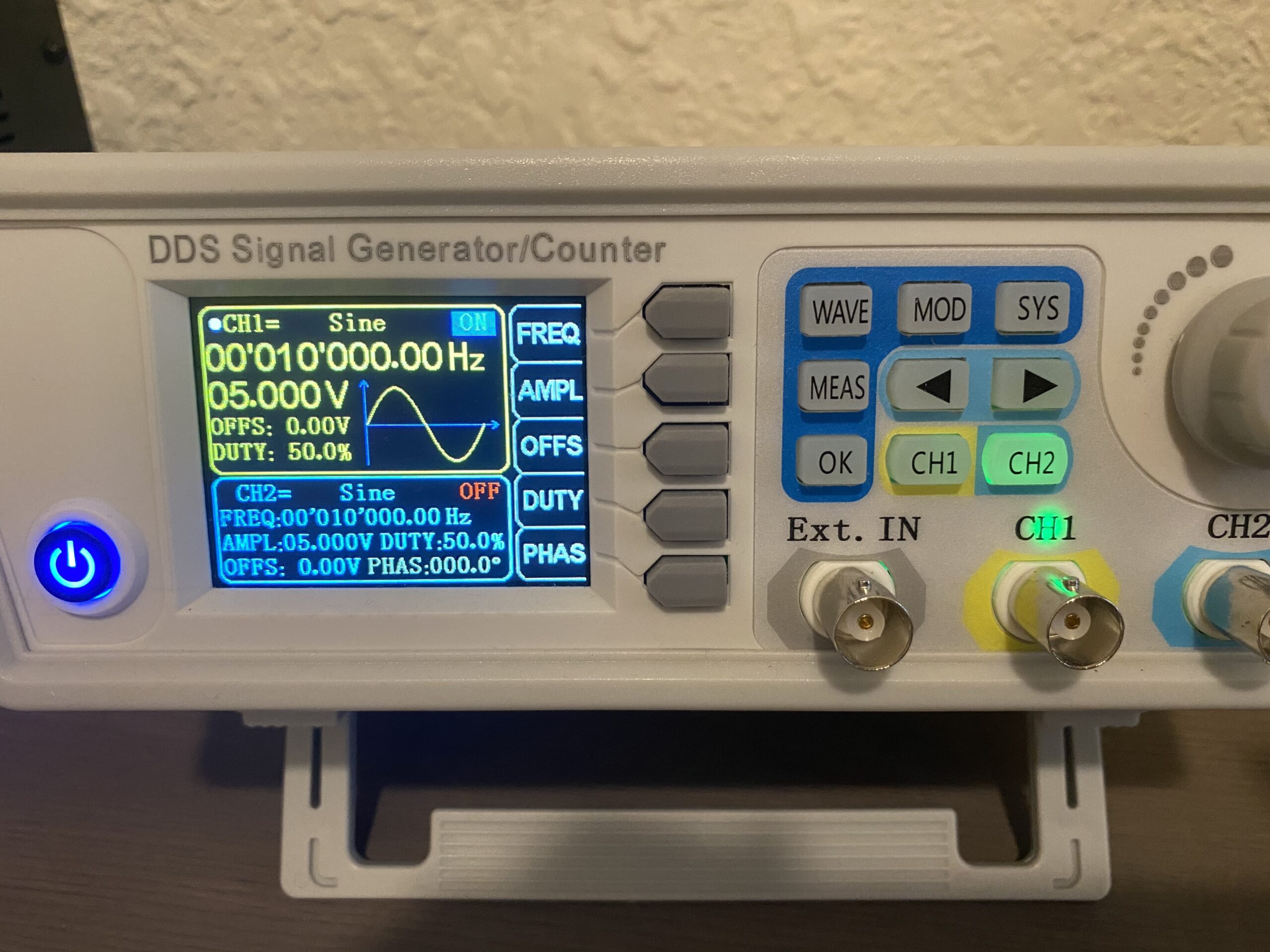 Koolertron Upgraded 30MHz DDS Signal Generator Counter, High Precision Dual-Channel Arbitrary Waveform Function Generator Frequency Meter 200MSa/s (30MHz) customer photo 1