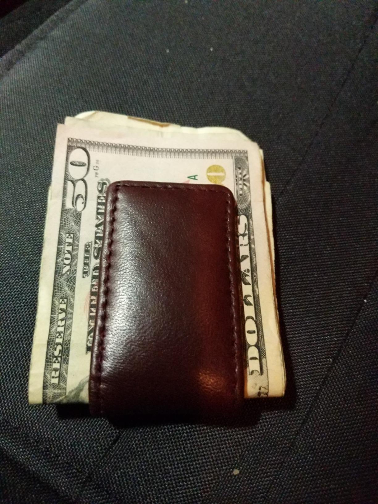 Men's New Leather Strong Magnetic Money Clip customer photo 1