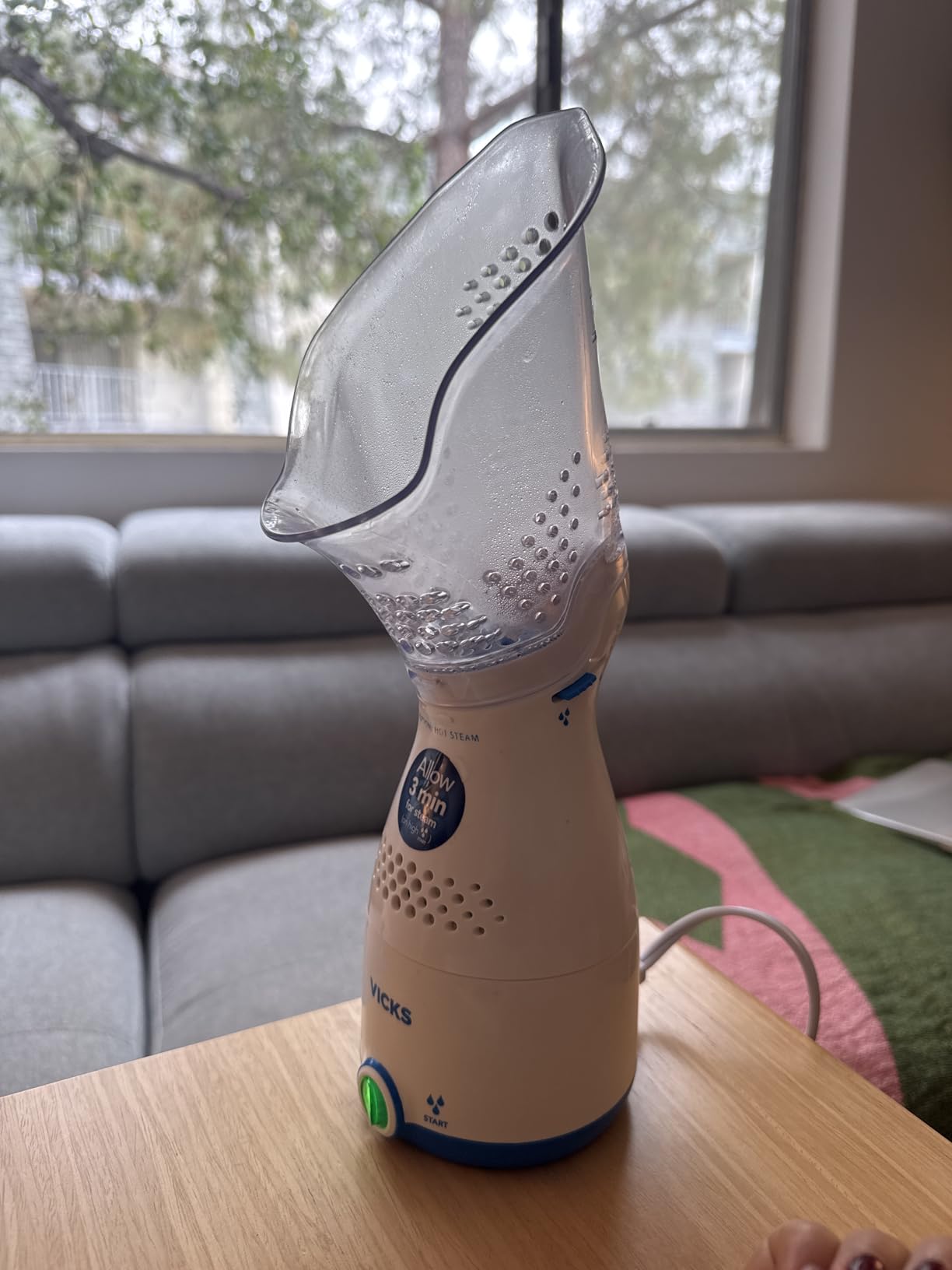 Vicks Sinus Inhaler, Plug-in Non-Medicated Steam Inhaler for Sinus Relief, Allergies, Congestion & Colds, Vocal Steamer, Soothes Nasal & Throat Passages, Works with VapoPads customer photo 1