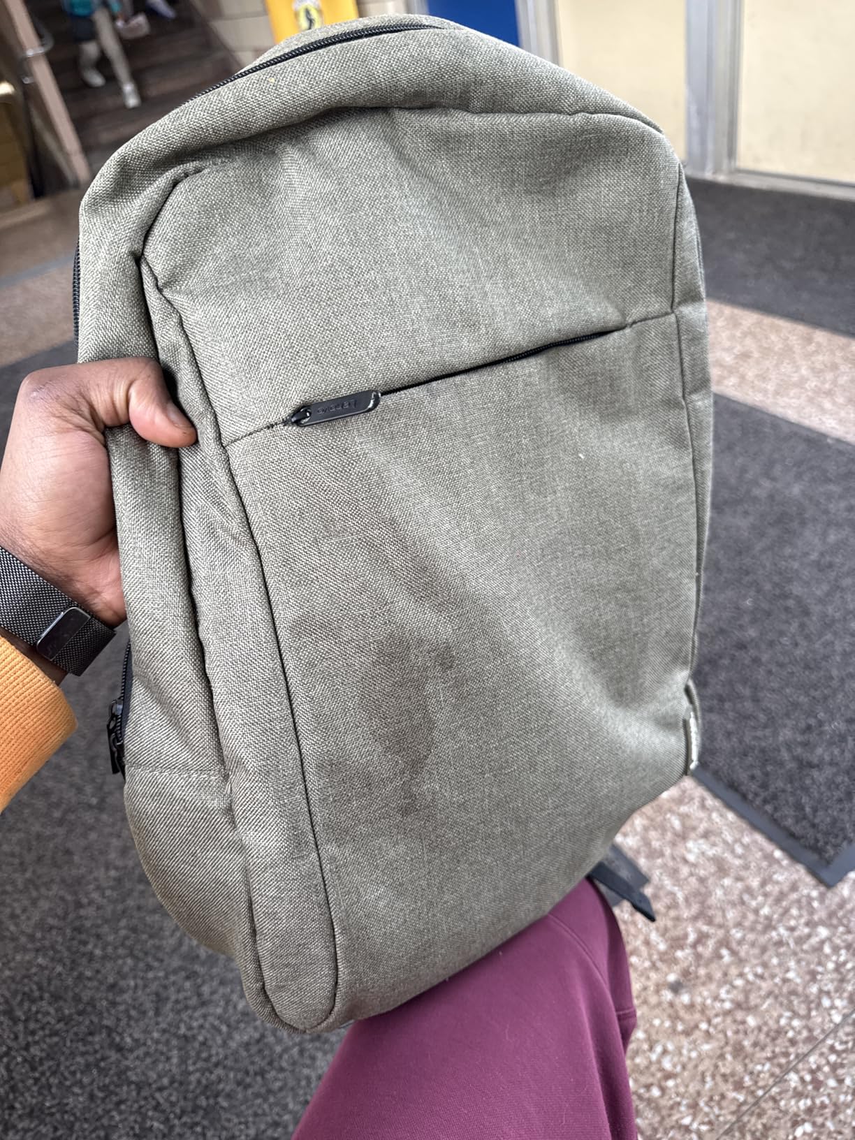 Lenovo Laptop Backpack B210, 15.6-Inch Laptop/Tablet, Durable, Water-Repellent, Lightweight, Clean Design, Sleek for Travel, Business Casual or College, GX40Q17225, Black customer photo 1
