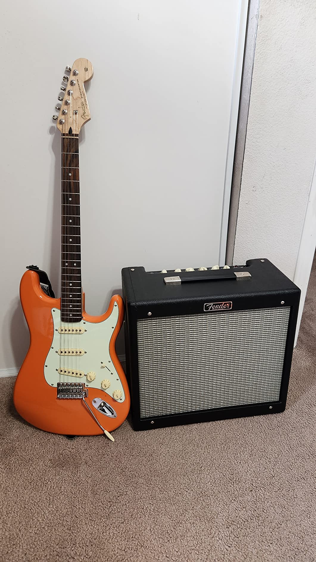 Fender Blues Junior IV Guitar Amplifier, Black, with 2-Year Warranty customer photo 2