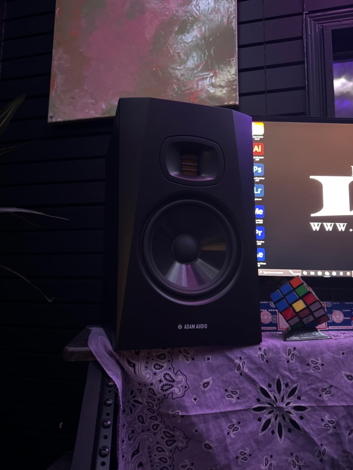 Adam Audio T7V Studio Monitor for recording, mixing and mastering, Studio Quality Sound (Single) customer photo 2
