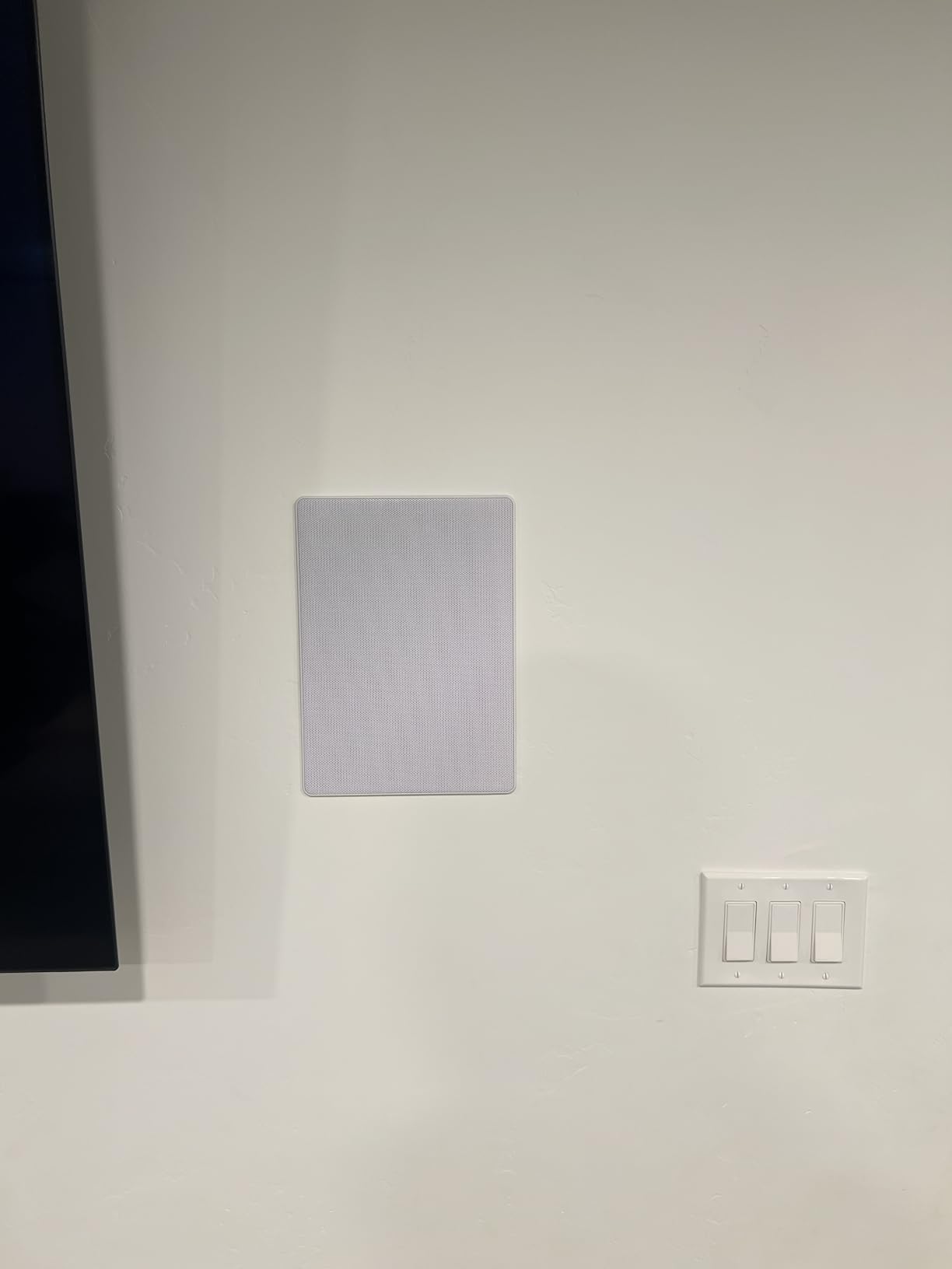 Monoprice 3-Way Carbon Fiber In Wall Speakers - 8-Inch (Pair), Alpha Series customer photo 1