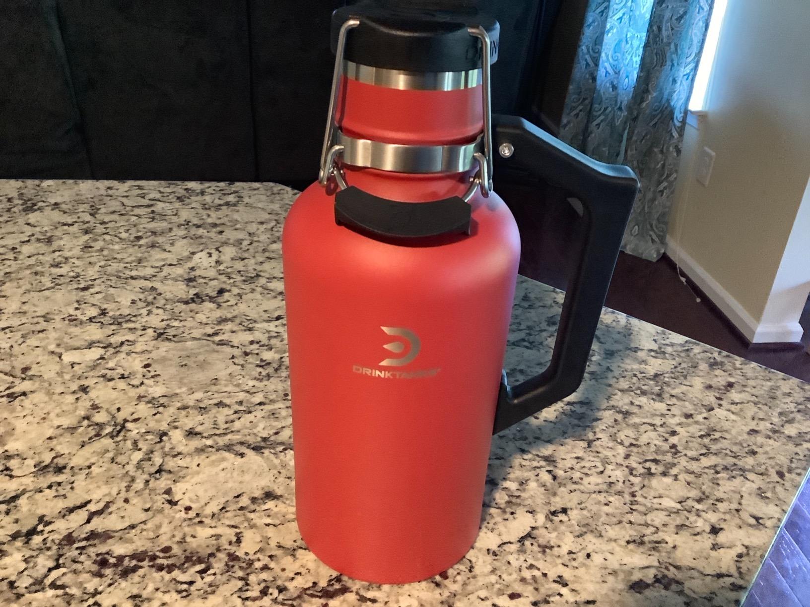 DrinkTanks Craft Growler - 64 oz Vacuum Insulated Stainless Steel Beer Growler with Handle, Leakproof Thermal Beverage Tumbler for Beer, Wine, Coffee, Soda, Kombucha - Reusable & BPA-Free - Storm customer photo 1
